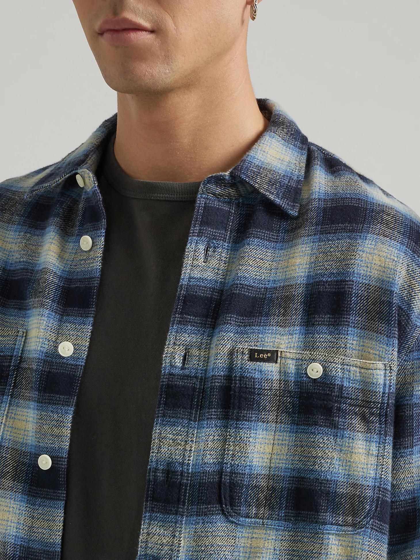 Men's Relaxed Fit 2.0 Worker Shirt | Men's Tops & Tees | Lee® Product Image