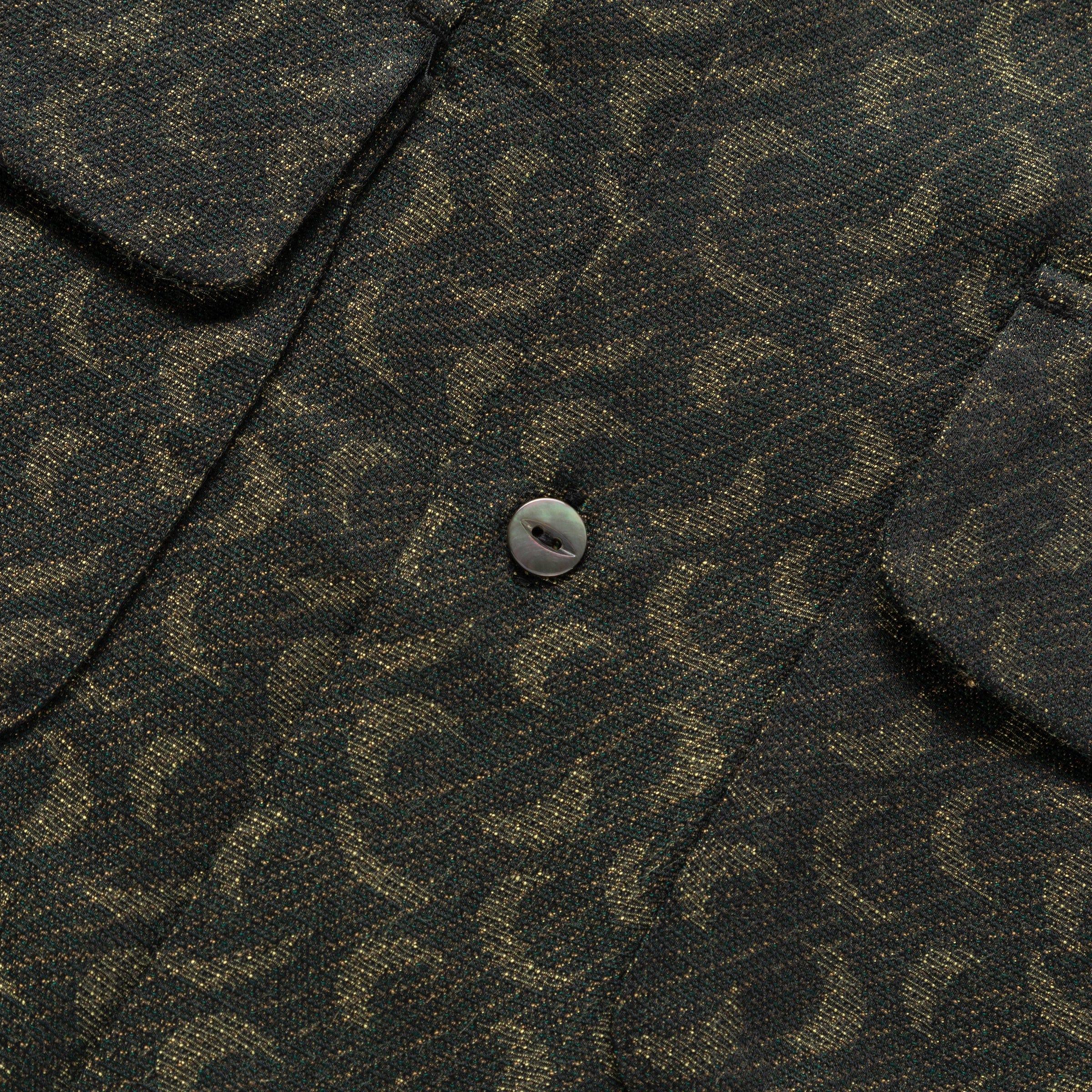 CLASSIC CRESCENT SHIRT Product Image