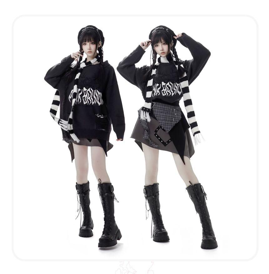 Set: Crew Neck Lettering Distressed Sweater + Striped Scarf Product Image