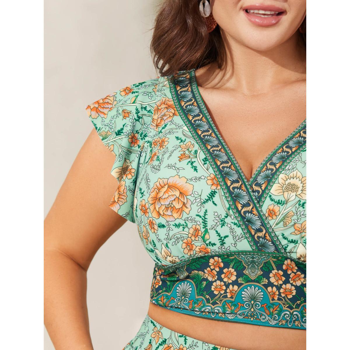 Plus Size Breezy Floral Print Ruffled Swim Top Women's Swimwear Mint Beach Ruffles High stretch Skinny Overlap Collar Curve Swim Tops BloomChic 28/5X Product Image
