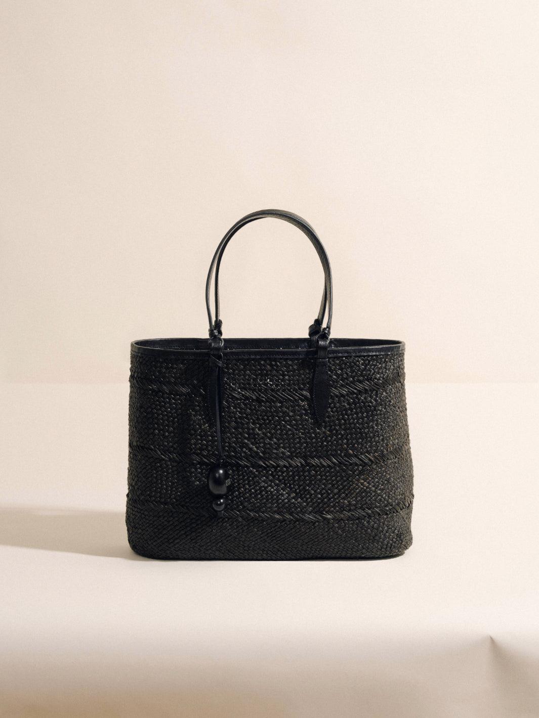 The Large Tote Basket Product Image
