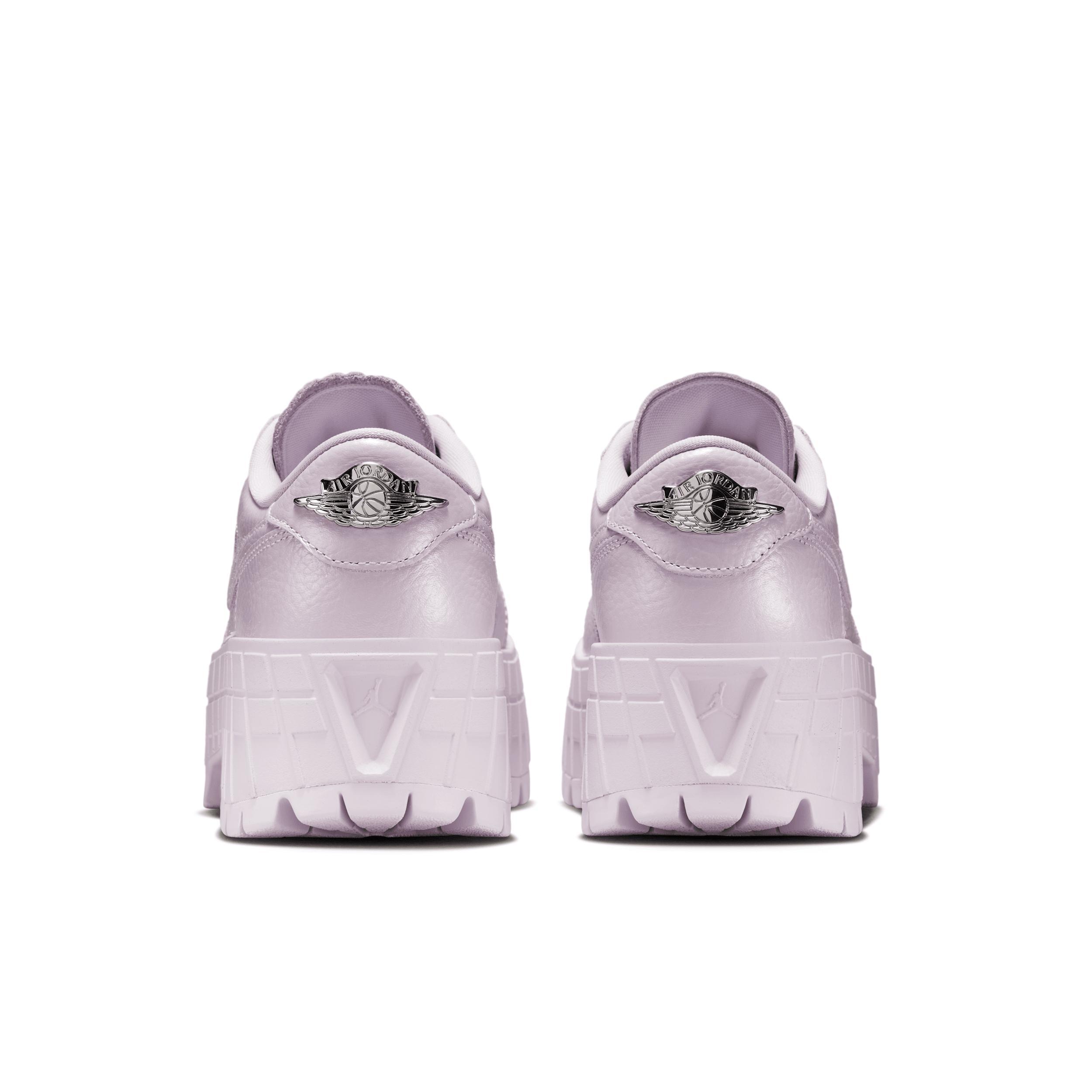 Women's Air Jordan 1 Brooklyn Low Shoes Product Image