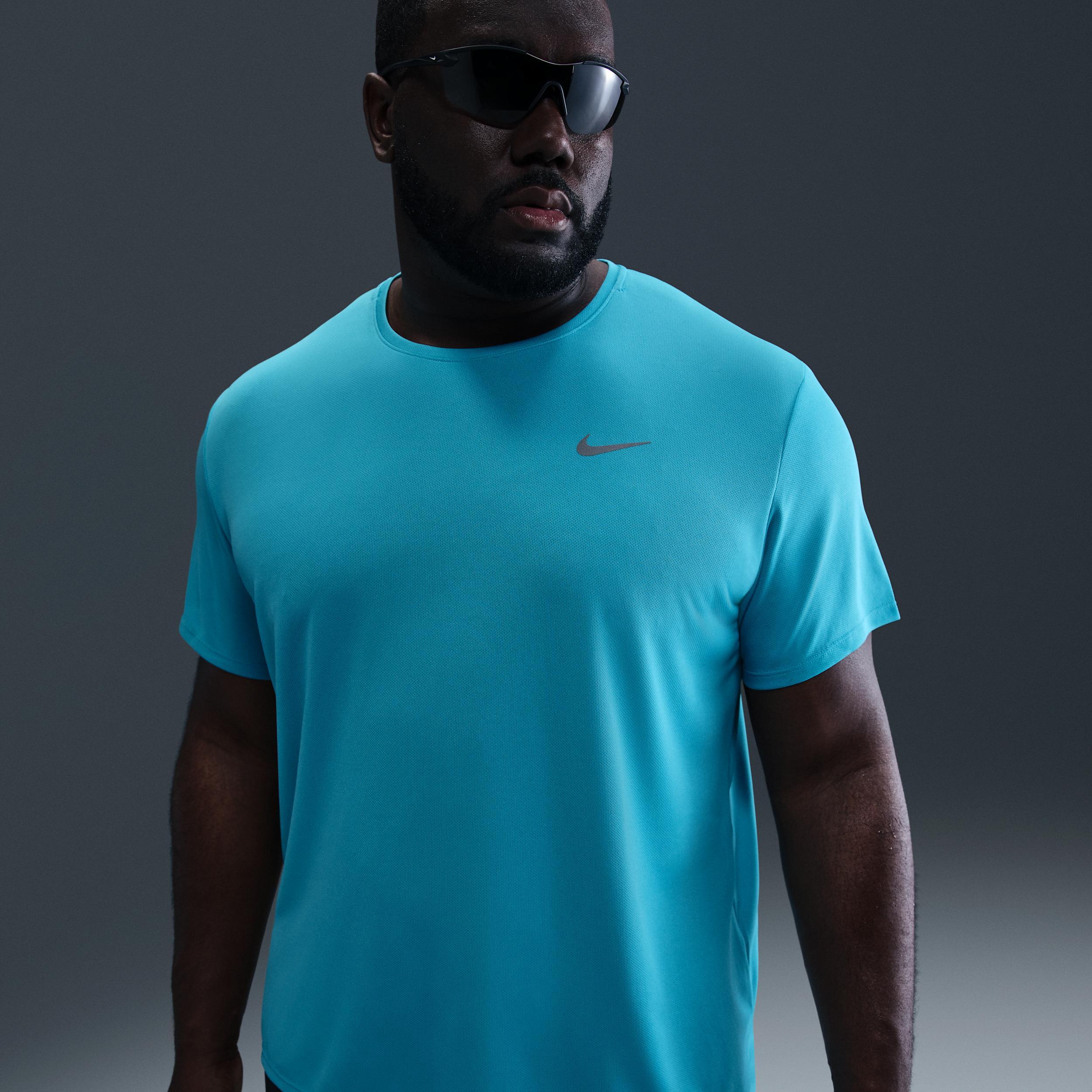 Nike Miler Men's Dri-FIT UV Short-Sleeve Running Top Product Image
