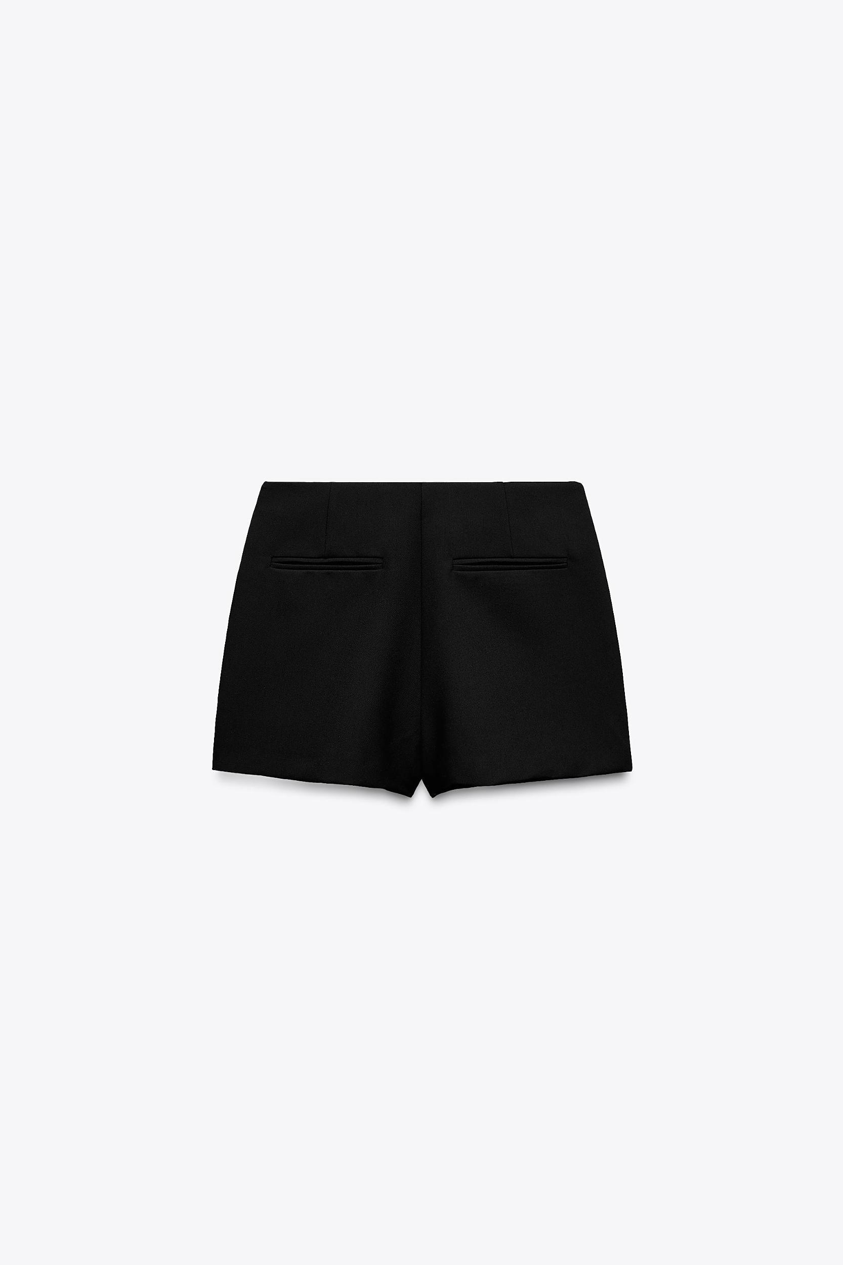 PLEATED SKORT Product Image