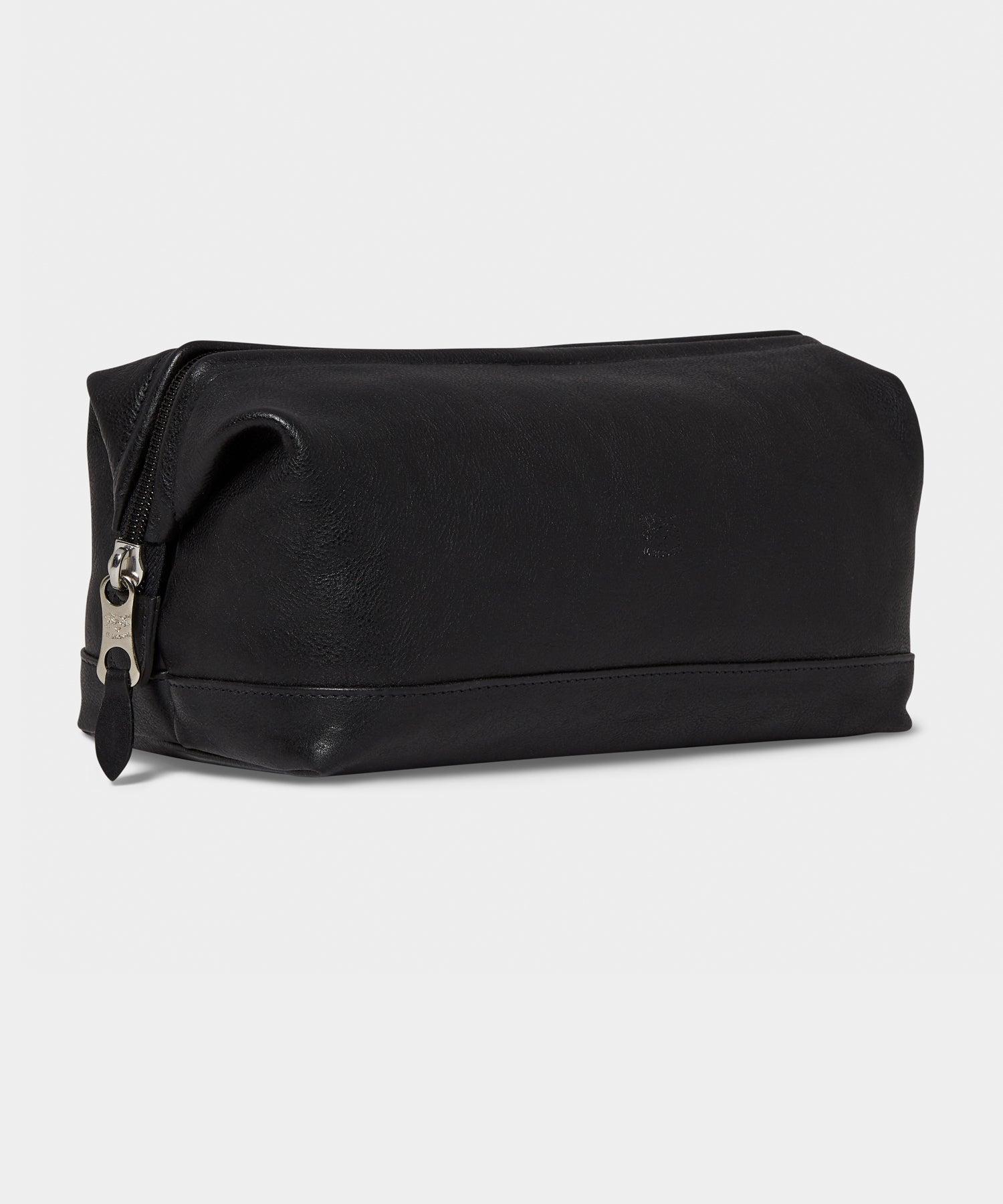 Il Bisonte Leather Dopp Kit in Black Product Image