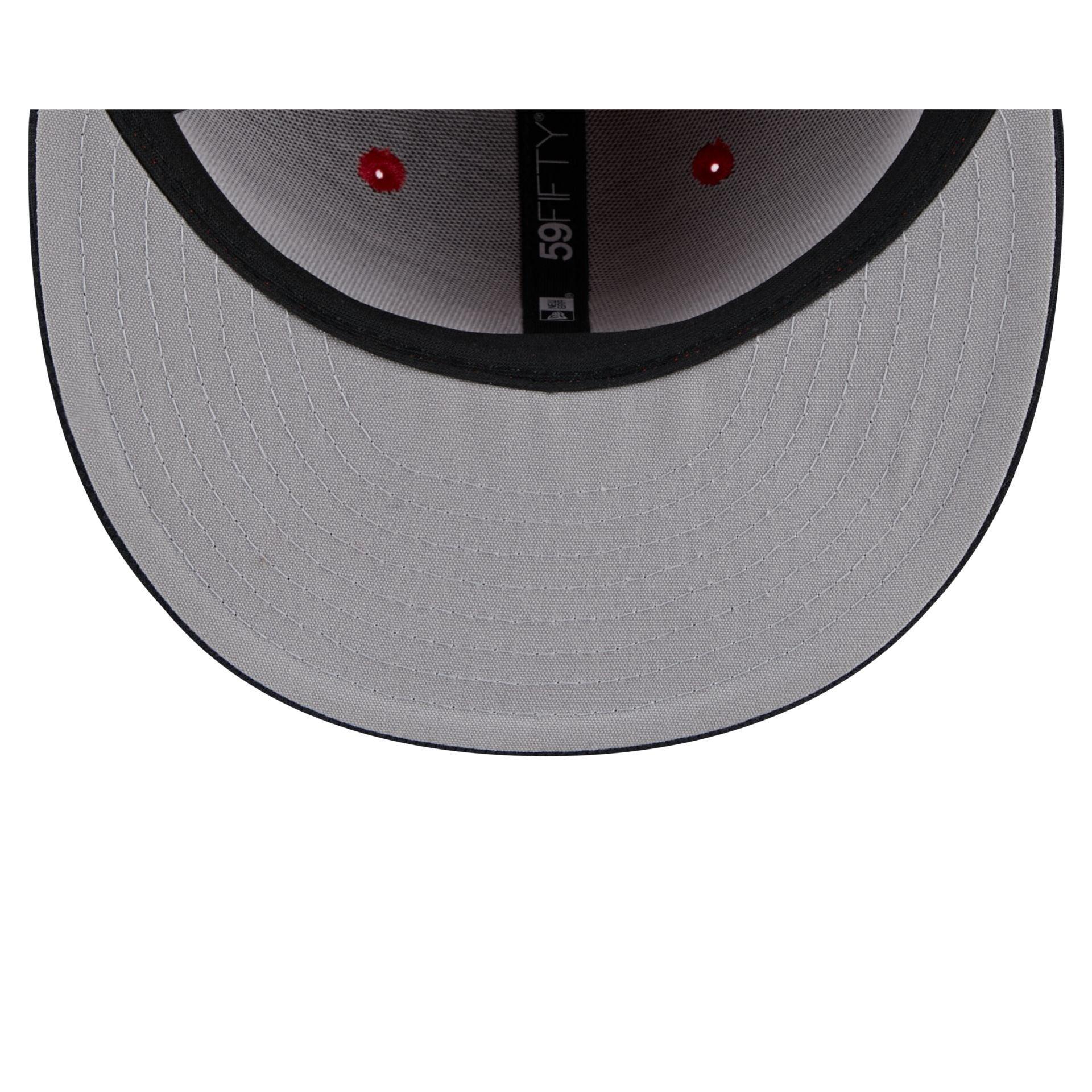 Atlanta Braves Black and White Basic 59FIFTY Fitted Hat Male Product Image