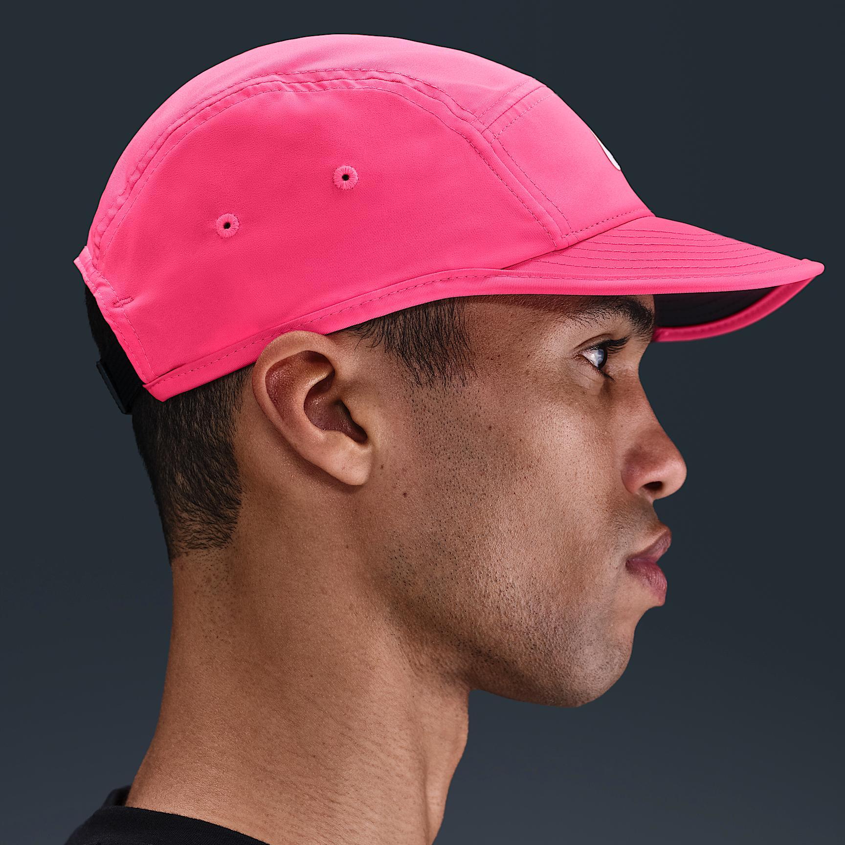 Nike Dri-FIT Fly Unstructured Swoosh Cap Product Image