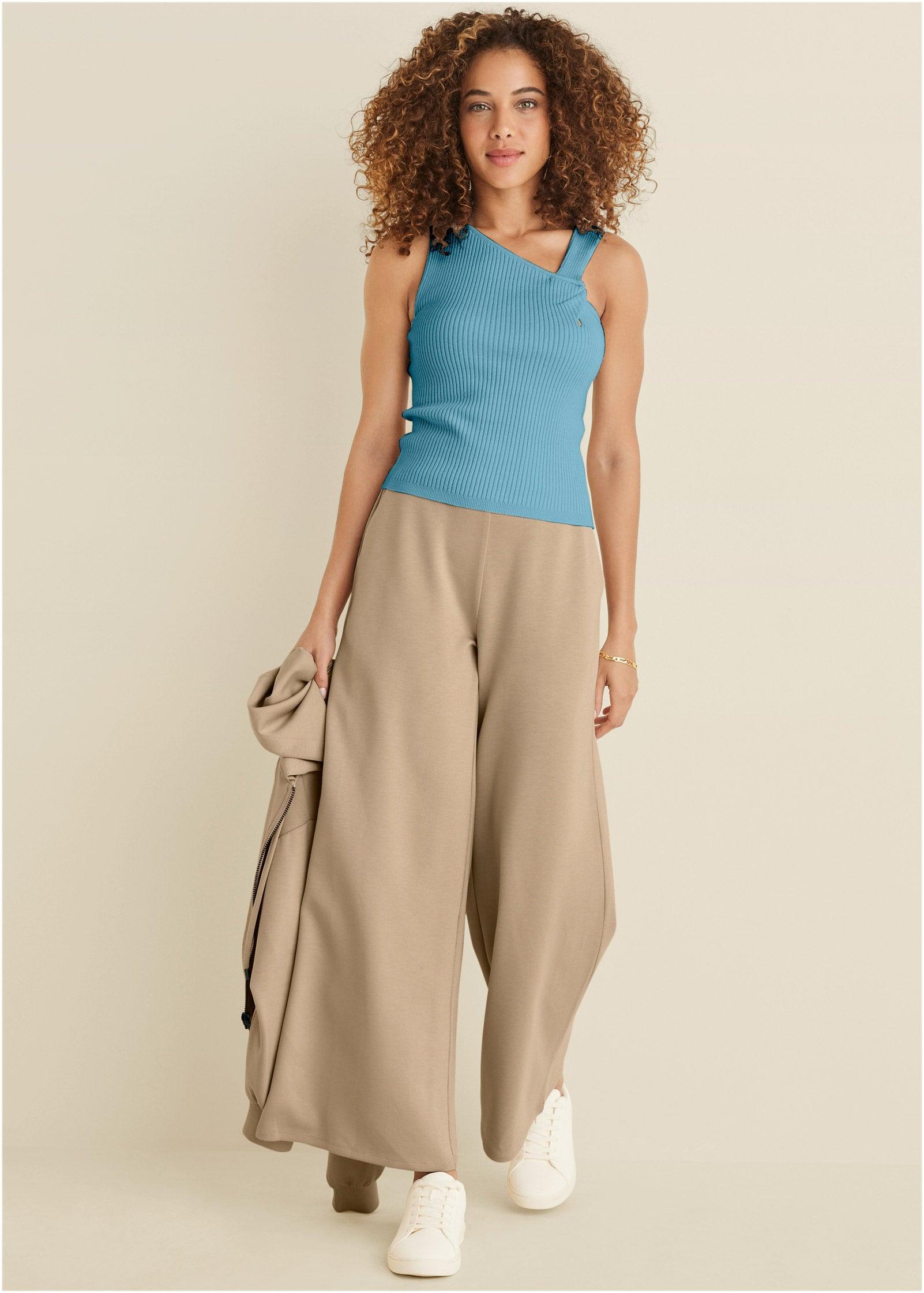 Twist Detail Sweater Tank - Blue Product Image
