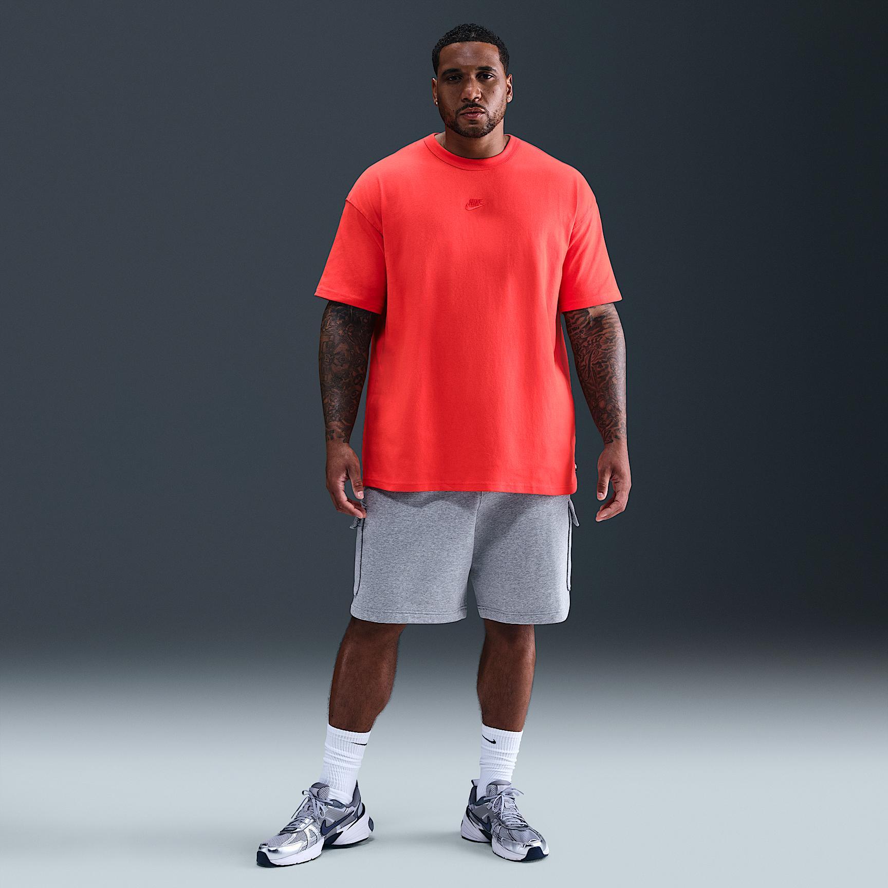 Nike Sportswear Premium Essentials Men's T-Shirt Product Image