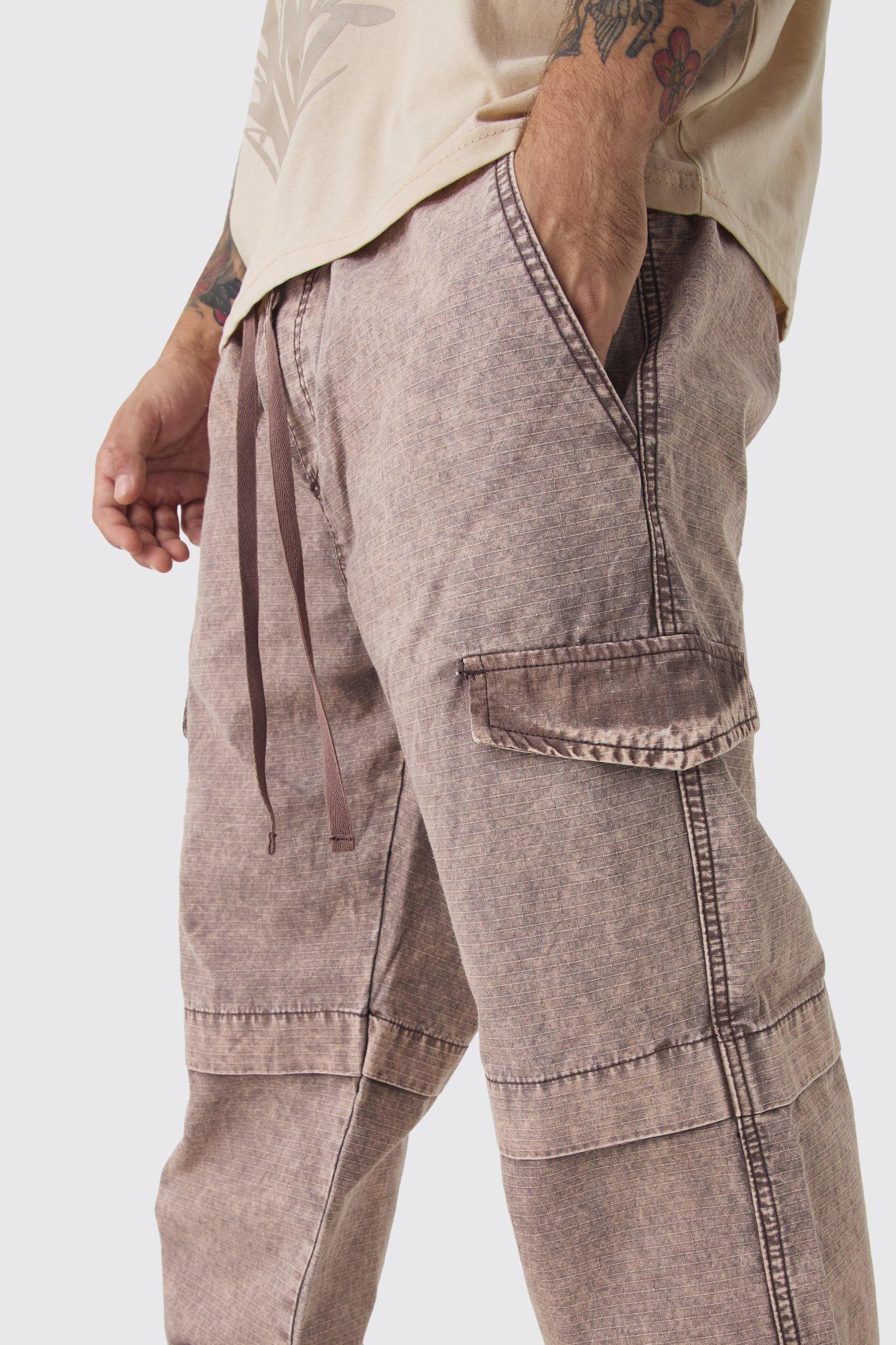 Elasticated Waist Relaxed Stacked Oil Wash Ripstop Cargo Pants | boohooMAN USA Product Image