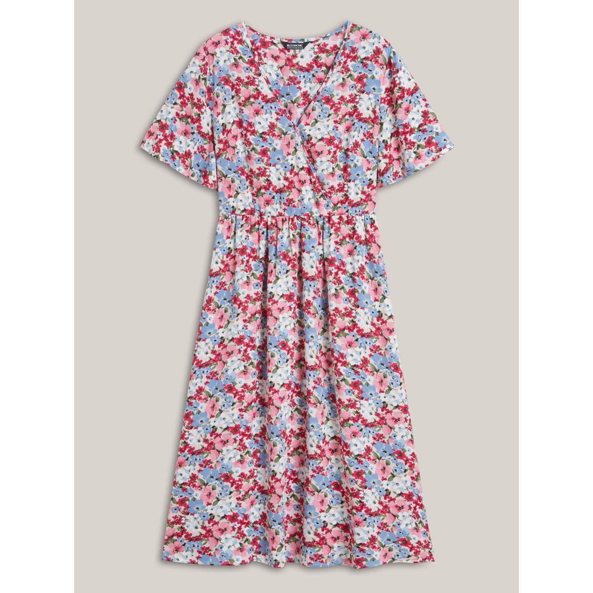 Plus Size Floral Print Pockets Lined Midi Dress Multicolor Women Overlap Collar Short sleeve Curvy BloomChic 12/L Product Image