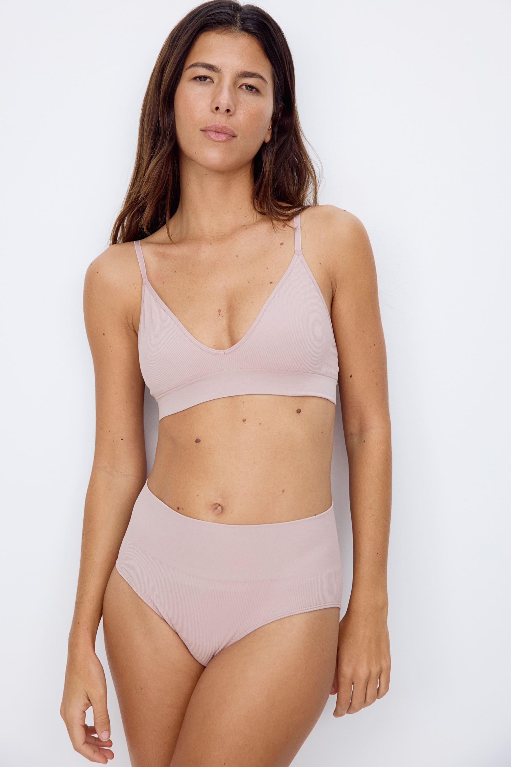 Seamless Padded Soft-cup Bra Product Image
