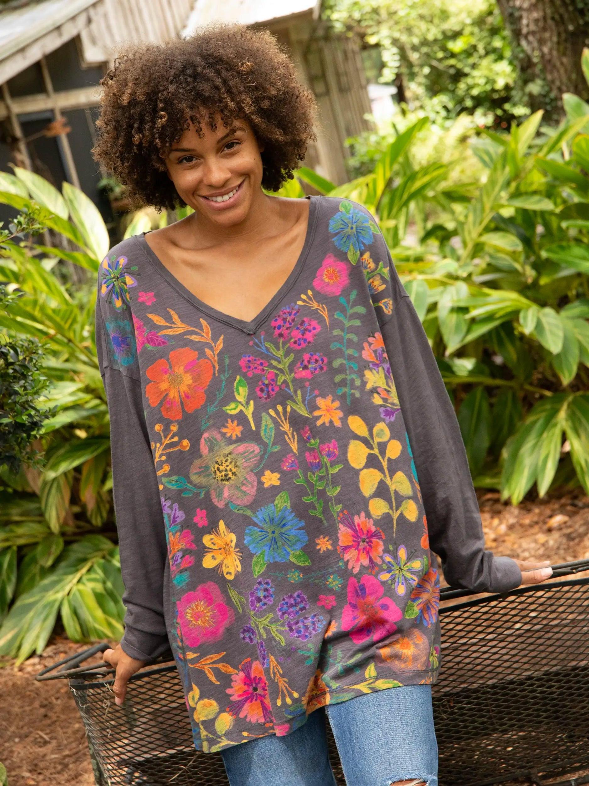One Size Cotton Long Sleeve Easy V-Neck Tee - Charcoal Floral Product Image