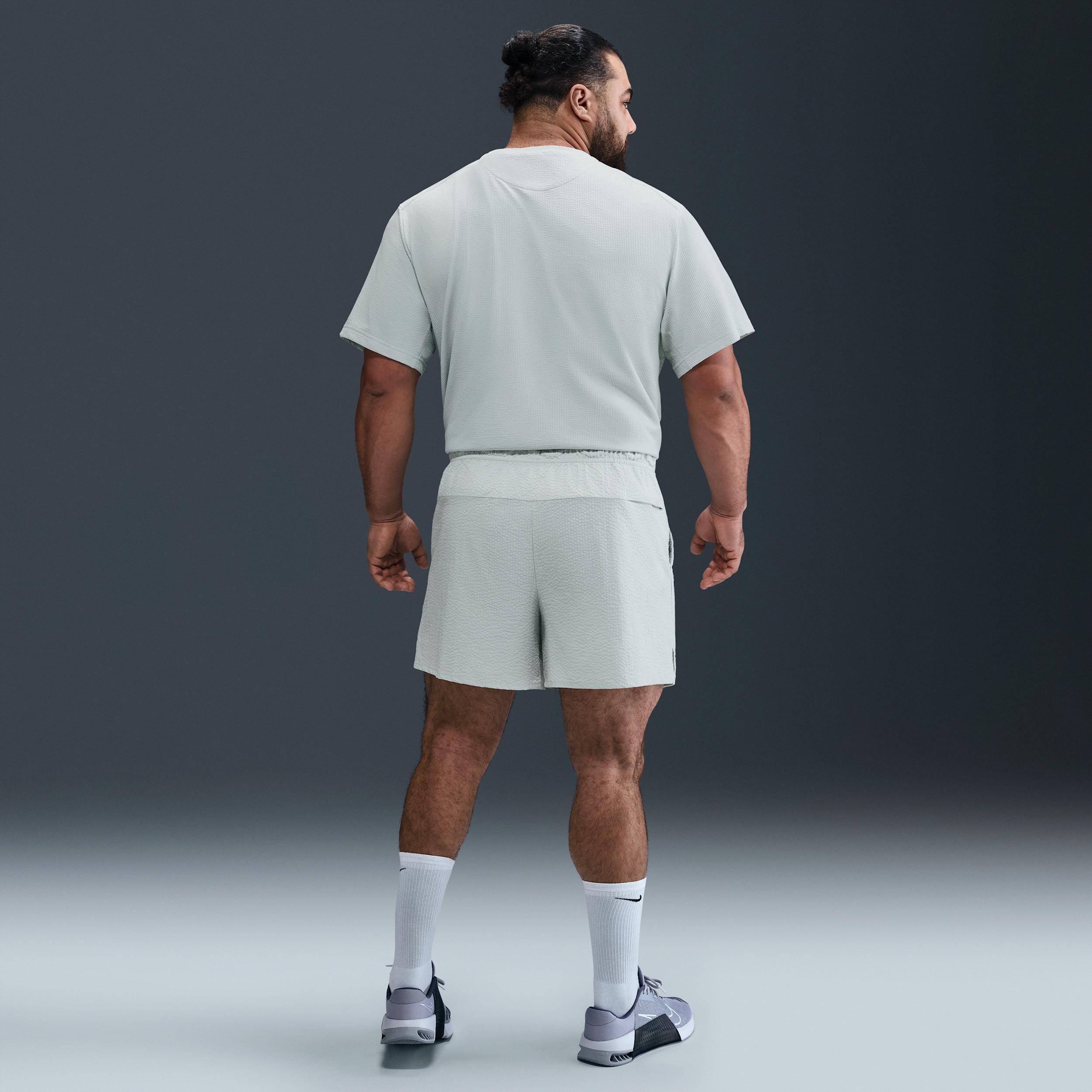 Nike Men's Unlimited Dri-FIT 5" Unlined Seersucker Versatile Shorts Product Image
