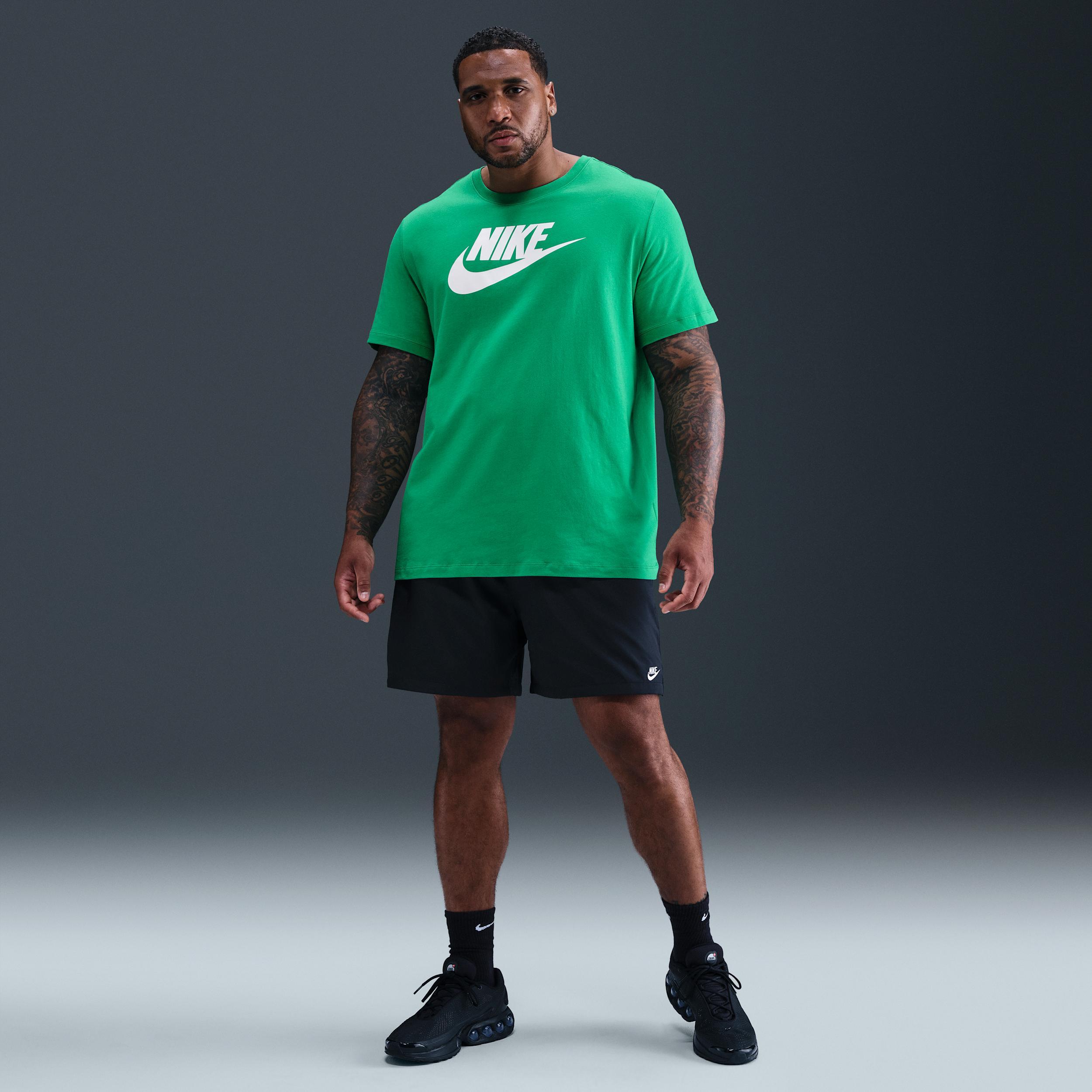 Nike Sportswear Men's T-Shirt Product Image