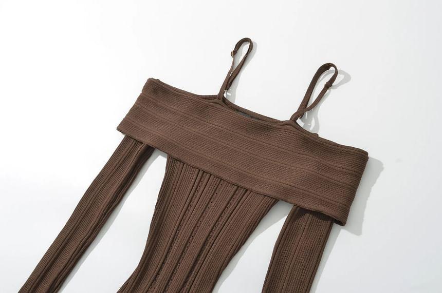 Long-Sleeve Cold Shoulder Plain Maxi A-Line Knit Dress Product Image