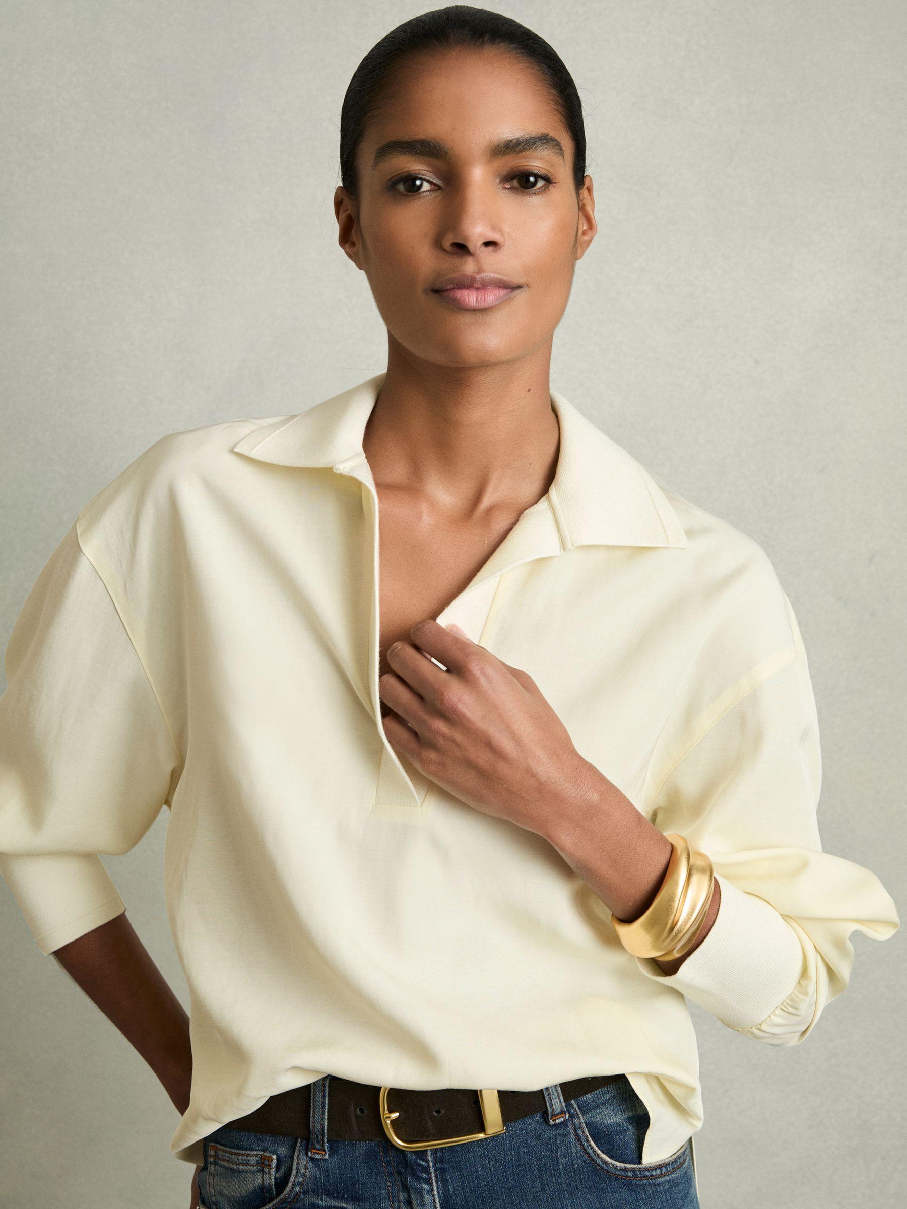 Overhead Open-Collar Shirt With Linen in Pale Yellow Product Image