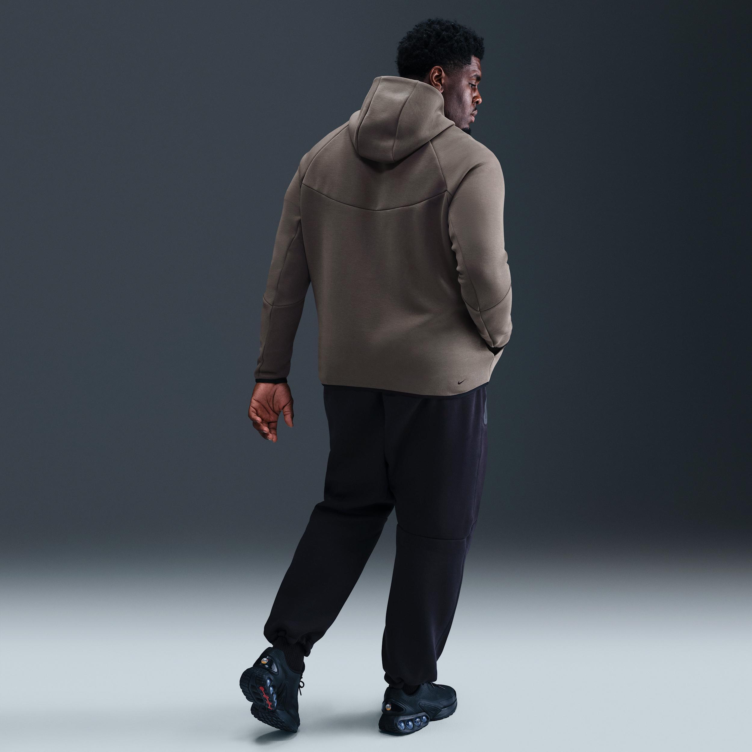 Nike Men's Tech Fleece Windrunner Full-Zip Jacket Product Image