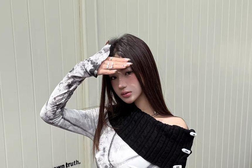 Long-Sleeve Off-Shoulder Print Asymmetrical Cable Knit Panel Slim Fit Top Product Image