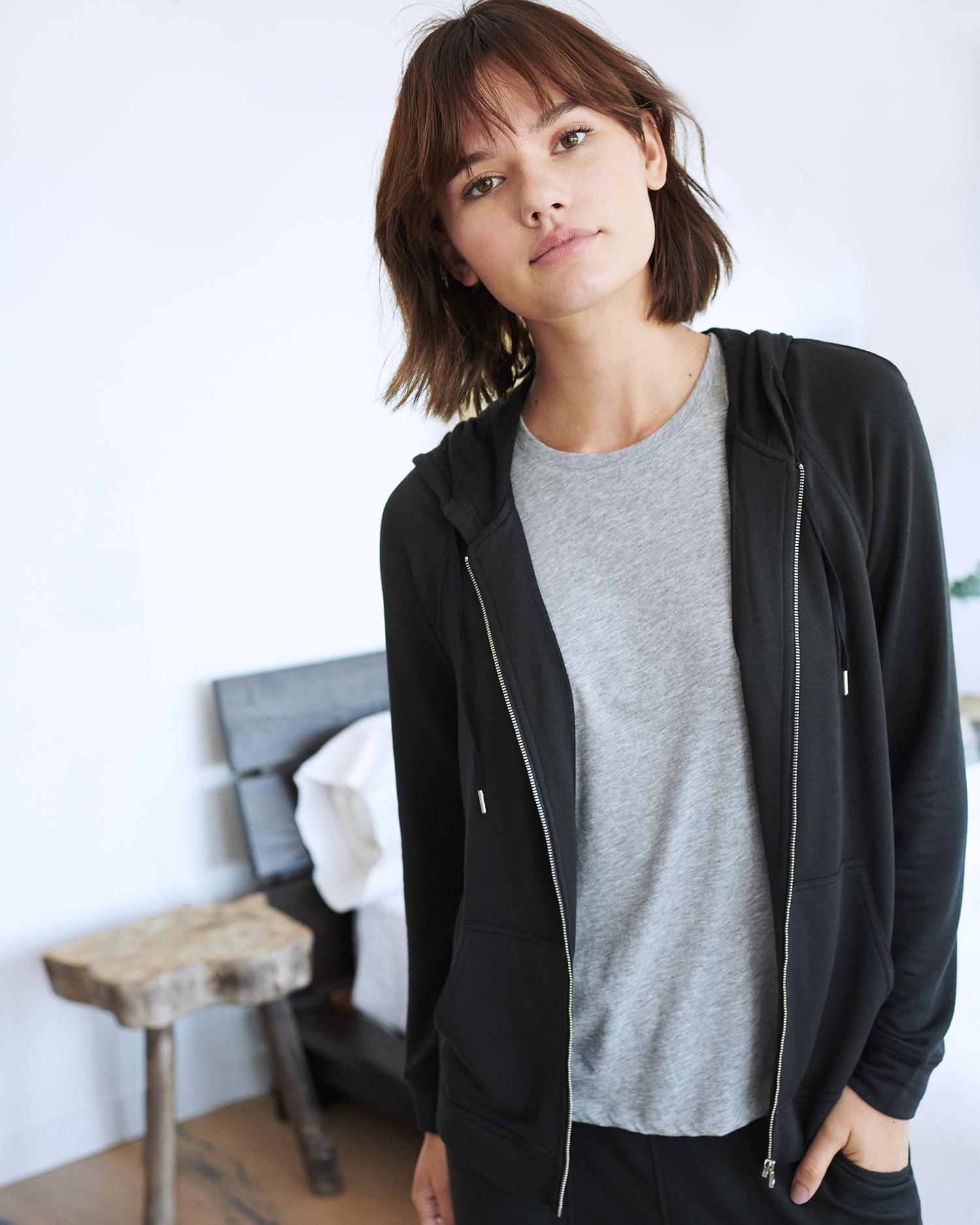 Quince | Women's SuperSoft Fleece Zip Up Hoodie Jacket Lenzing Modal Product Image
