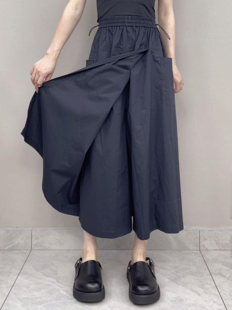 High Waist Plain Midi Cargo Skort Product Image