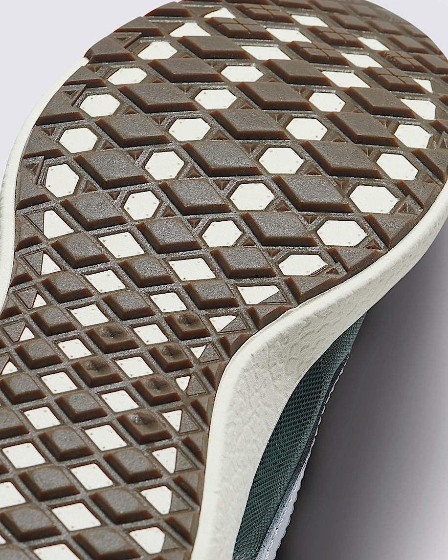 UltraRange EXO Suede Shoe in Green Gables| Vans US Product Image