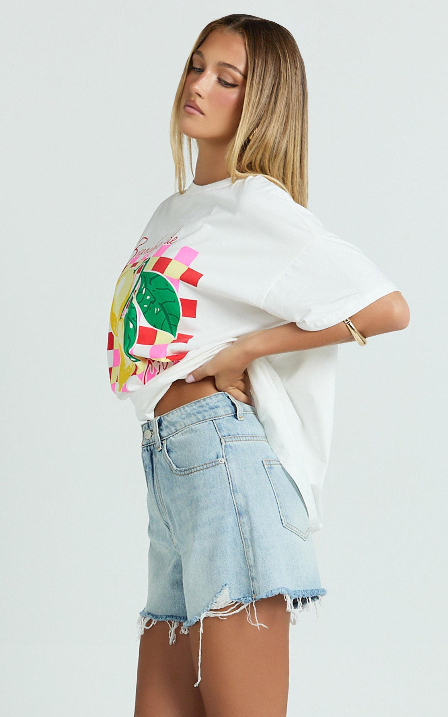 Fiona Top - Oversized Lemons Print T-Shirt in White Product Image