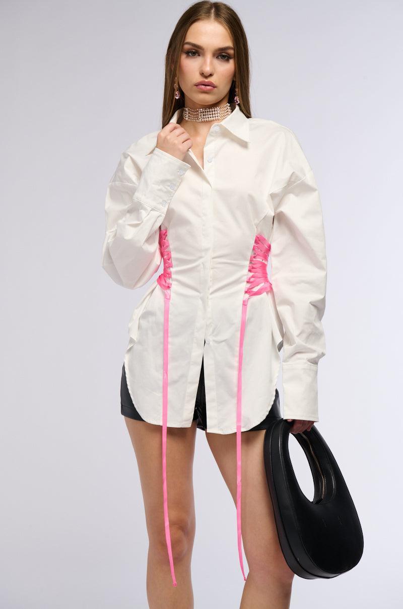 DID ME WRONG BUTTON DOWN BLOUSE Product Image