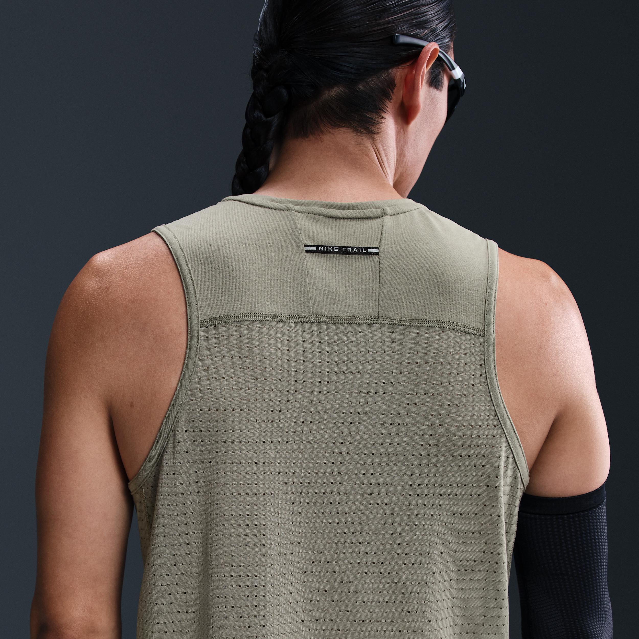 Nike Men's Solar Chase Dri-FIT ADV Running Tank Top Product Image