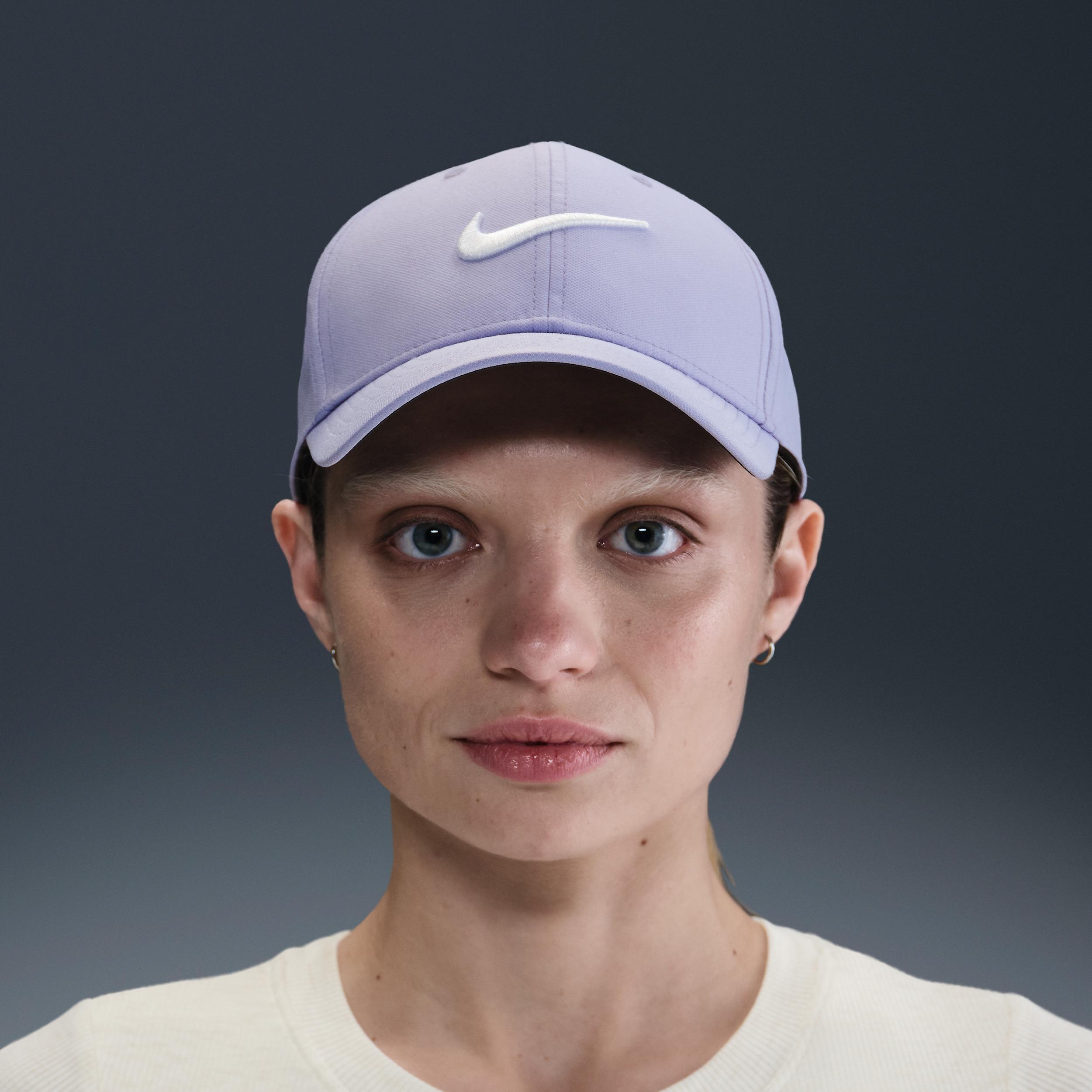 Nike Dri-FIT Club Structured Swoosh Cap Product Image