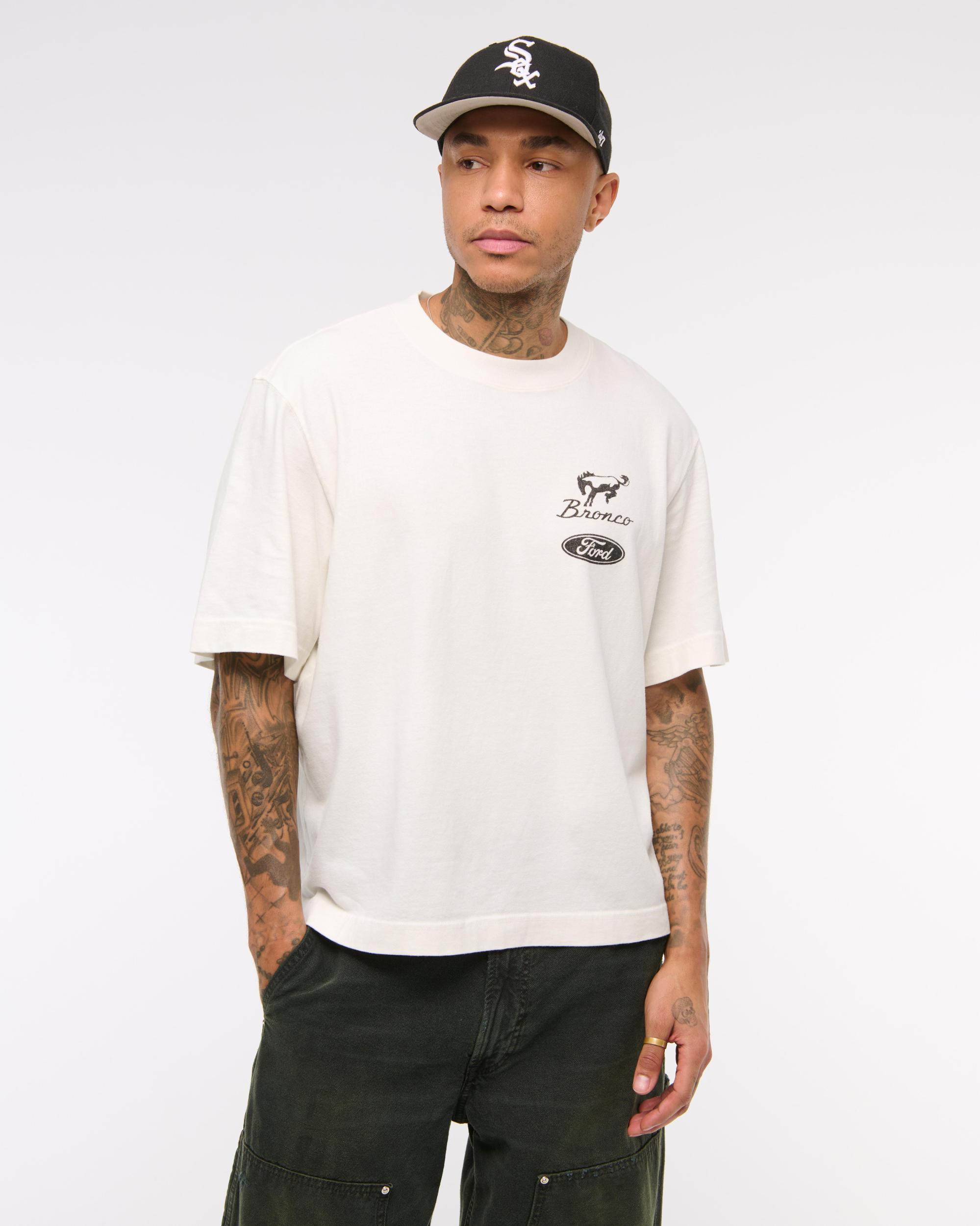 Cropped Mustang Graphic Tee Product Image