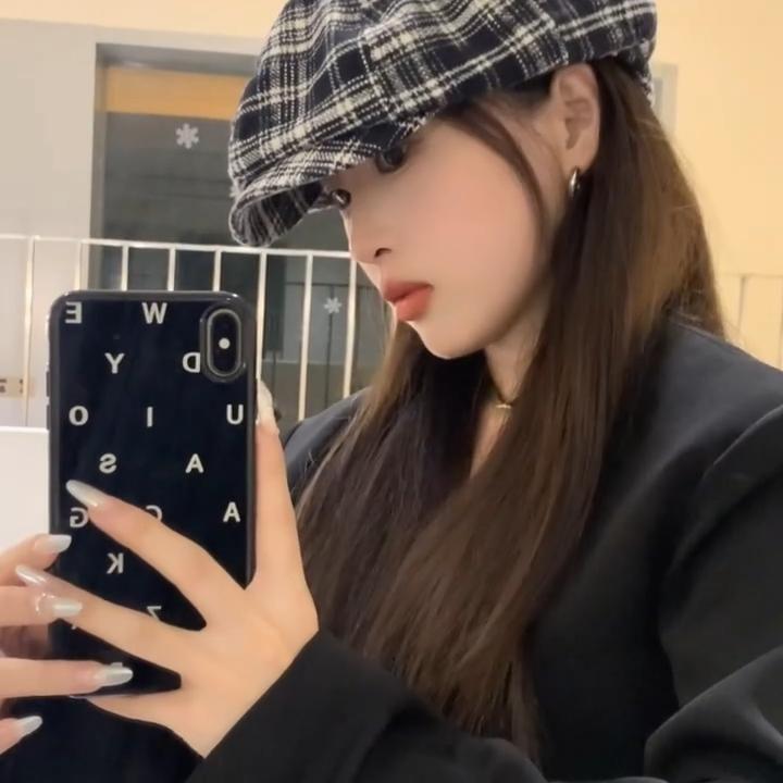 Plaid Newsboy Cap Product Image