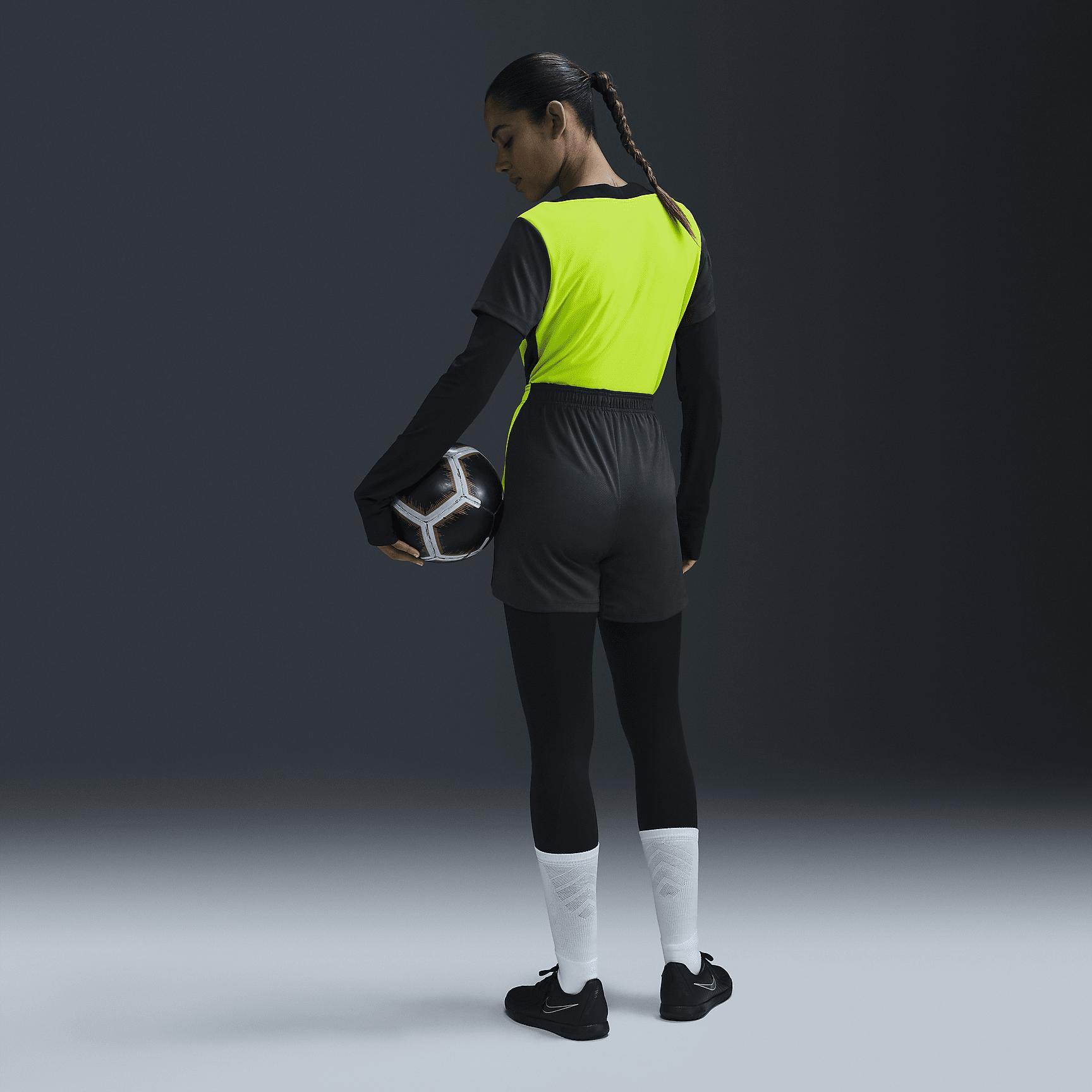 Nike Strike Women's Dri-FIT Short-Sleeve Soccer Top Product Image
