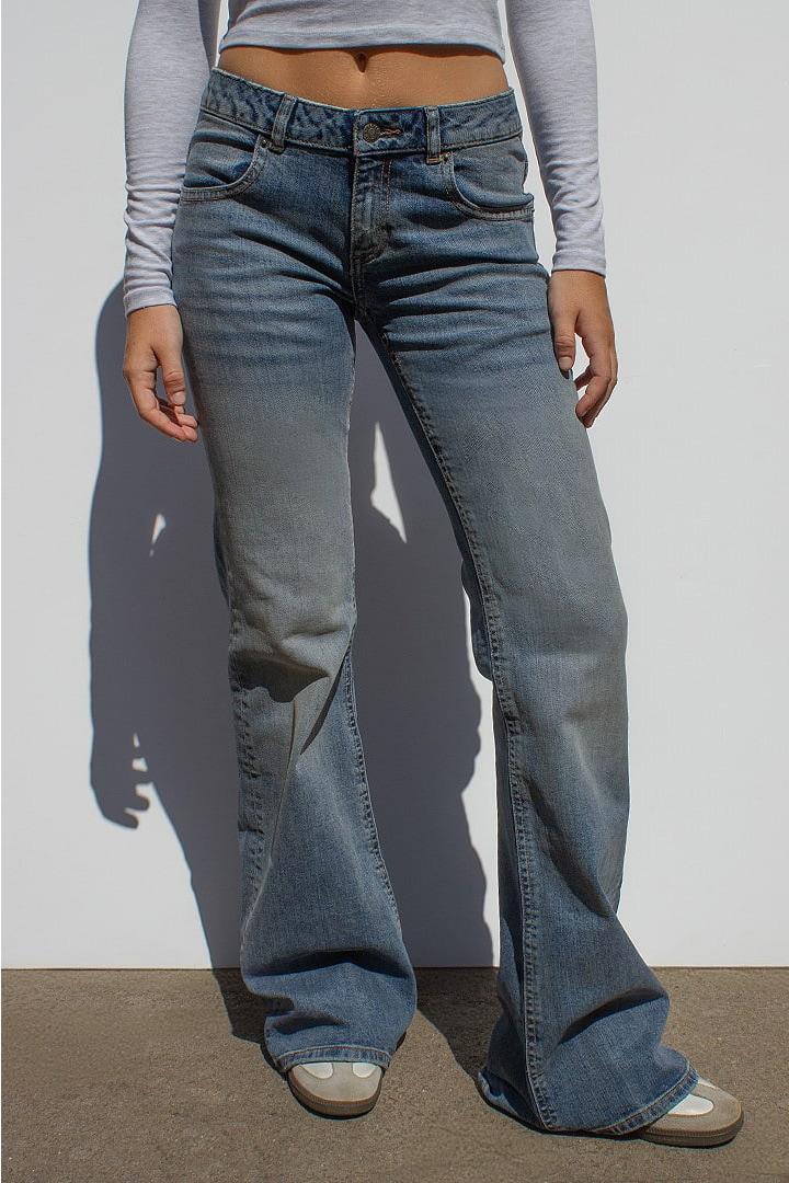 Low waist flared jeans Product Image