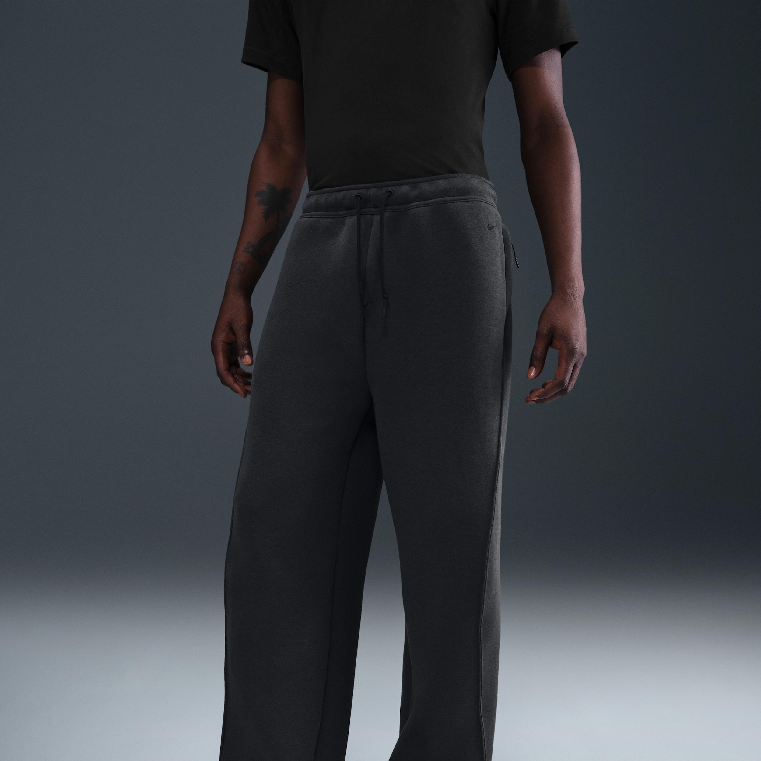 Nike Men's Tech Fleece Loose-Fit Open Hem Pants Product Image