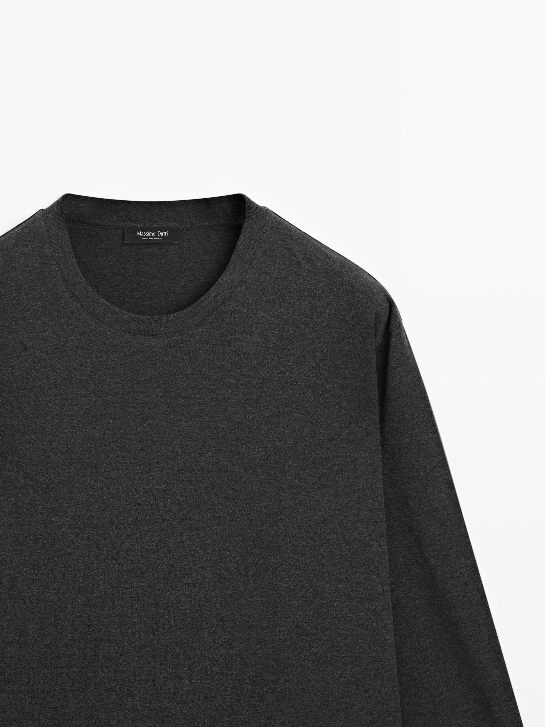 Long sleeve medium weight cotton T-shirt Product Image