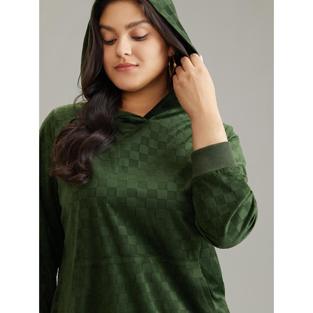 Plus Size Solid Velvet Checkered Hooded Pocket Sweatshirt Women Green Casual Texture Hooded Dailywear Sweatshirts BloomChic 28/5X Product Image