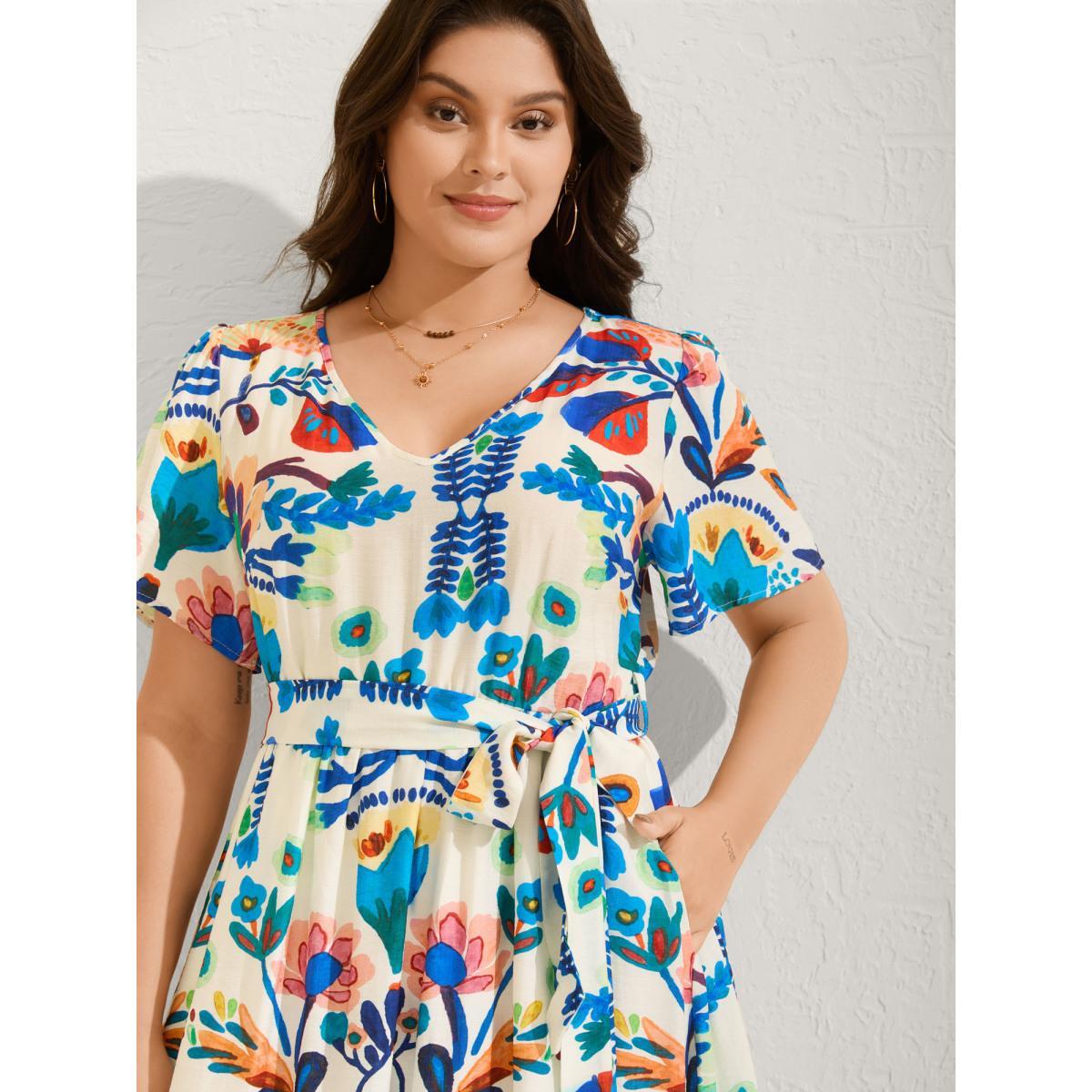 Plus Size Blooming Florals V-Neck Pockets Maxi Dress Multicolor Women V-neck Short sleeve Curvy BloomChic 26/4X Product Image
