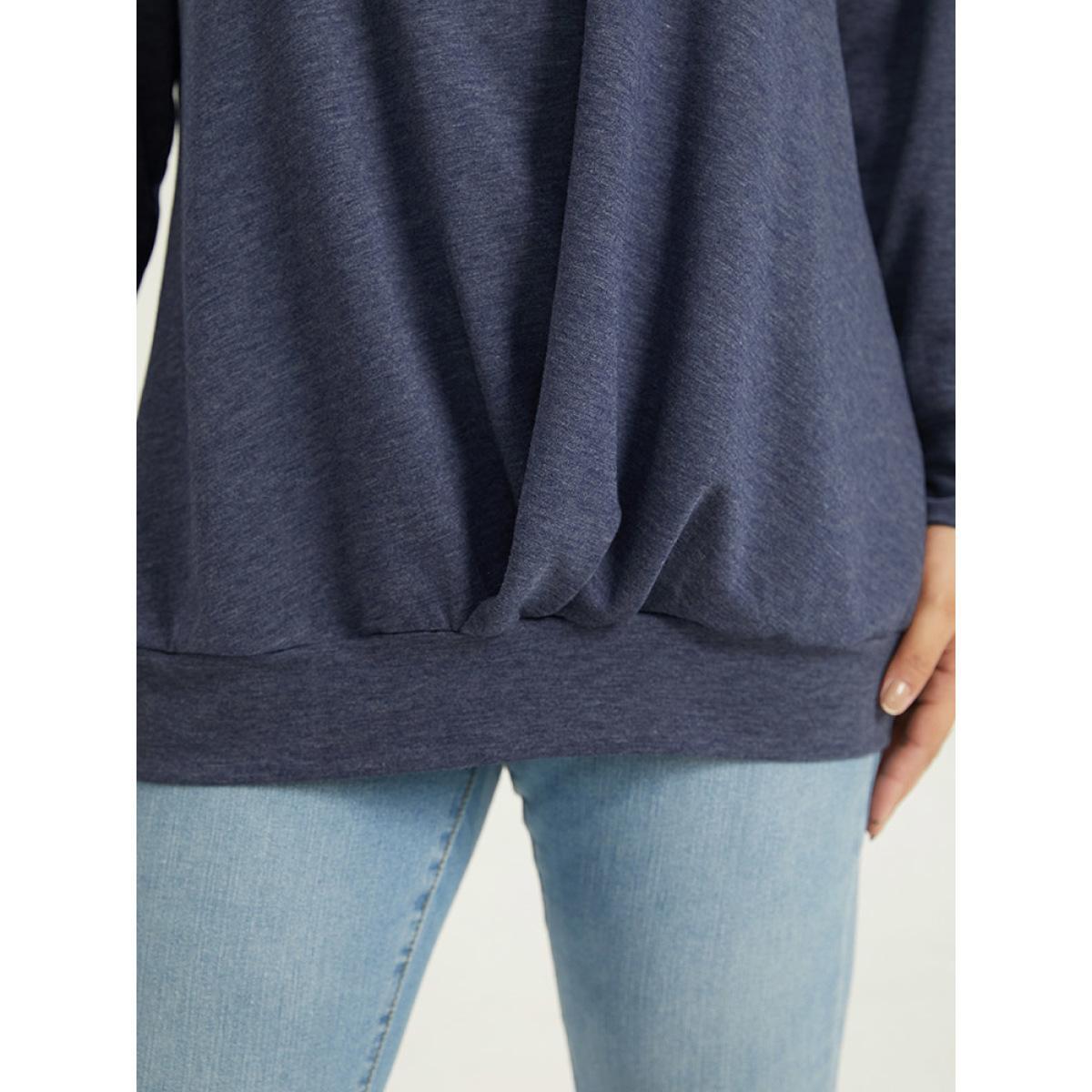 Plus Size Solid Plicated Detail Raglan Sleeve Sweatshirt Women DarkBlue Elegant Elastic cuffs Round Neck Dailywear Sweatshirts BloomChic 30/6X Product Image