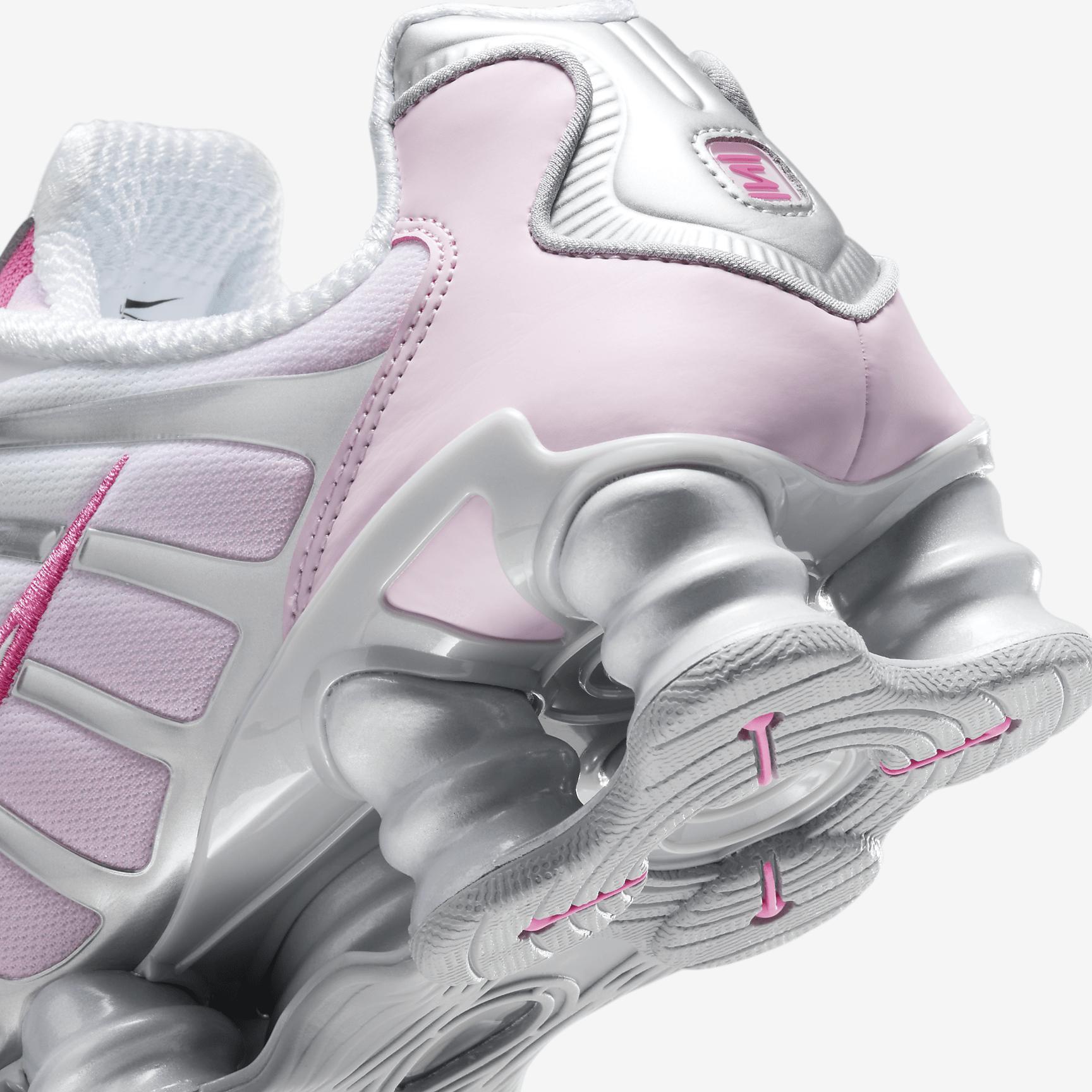 Nike Women's Shox TL Shoes Product Image