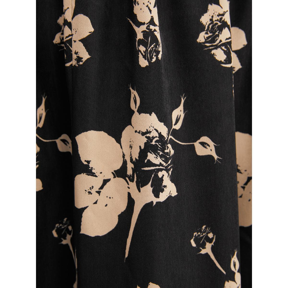 Plus Size Floral V Neck Button Pocket Shirred Midi Dress Black Women Elegant Pocket V-neck Long Sleeve Curvy Midi Dress BloomChic 22-24/3X Product Image
