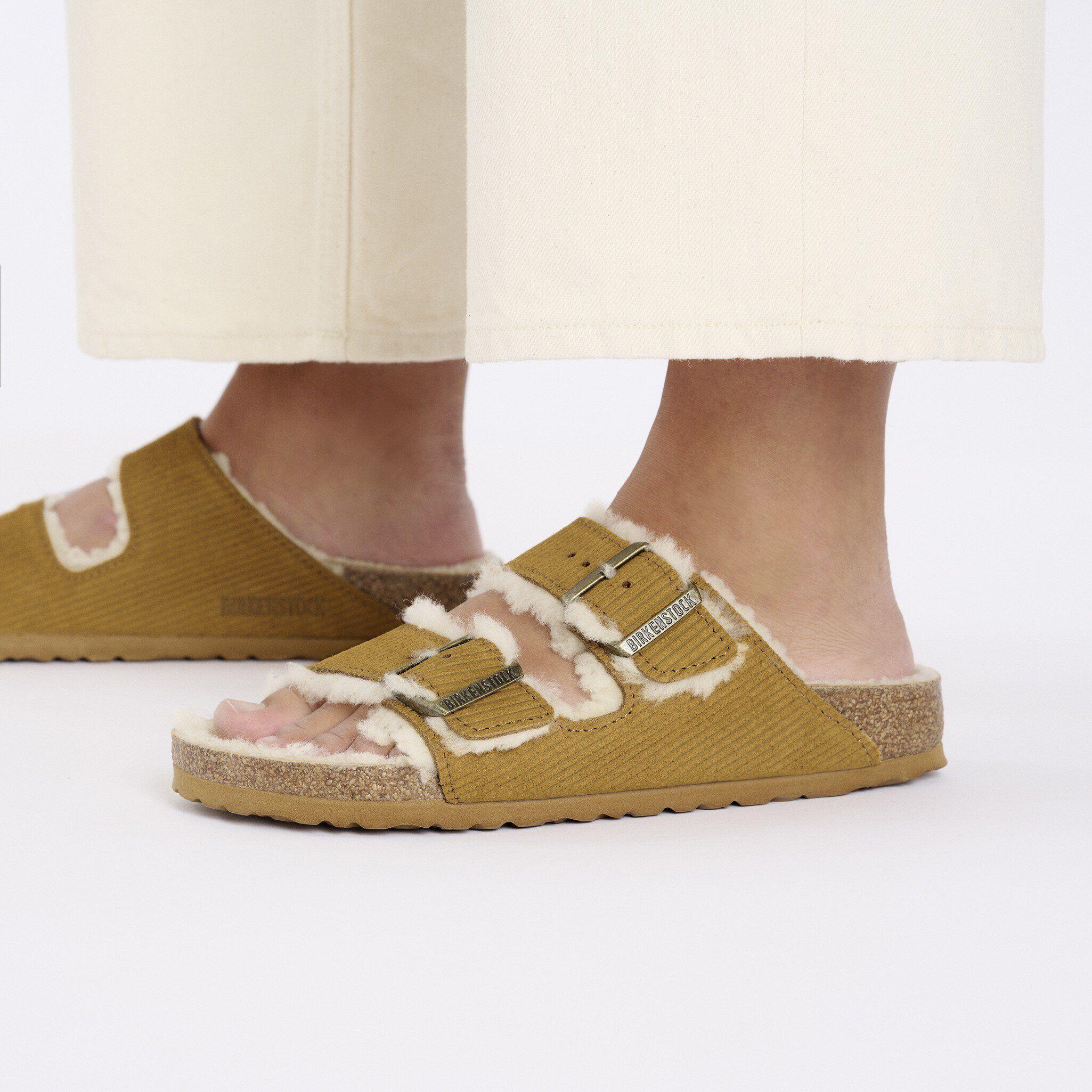 Arizona Shearling Suede Leather/Fur Product Image