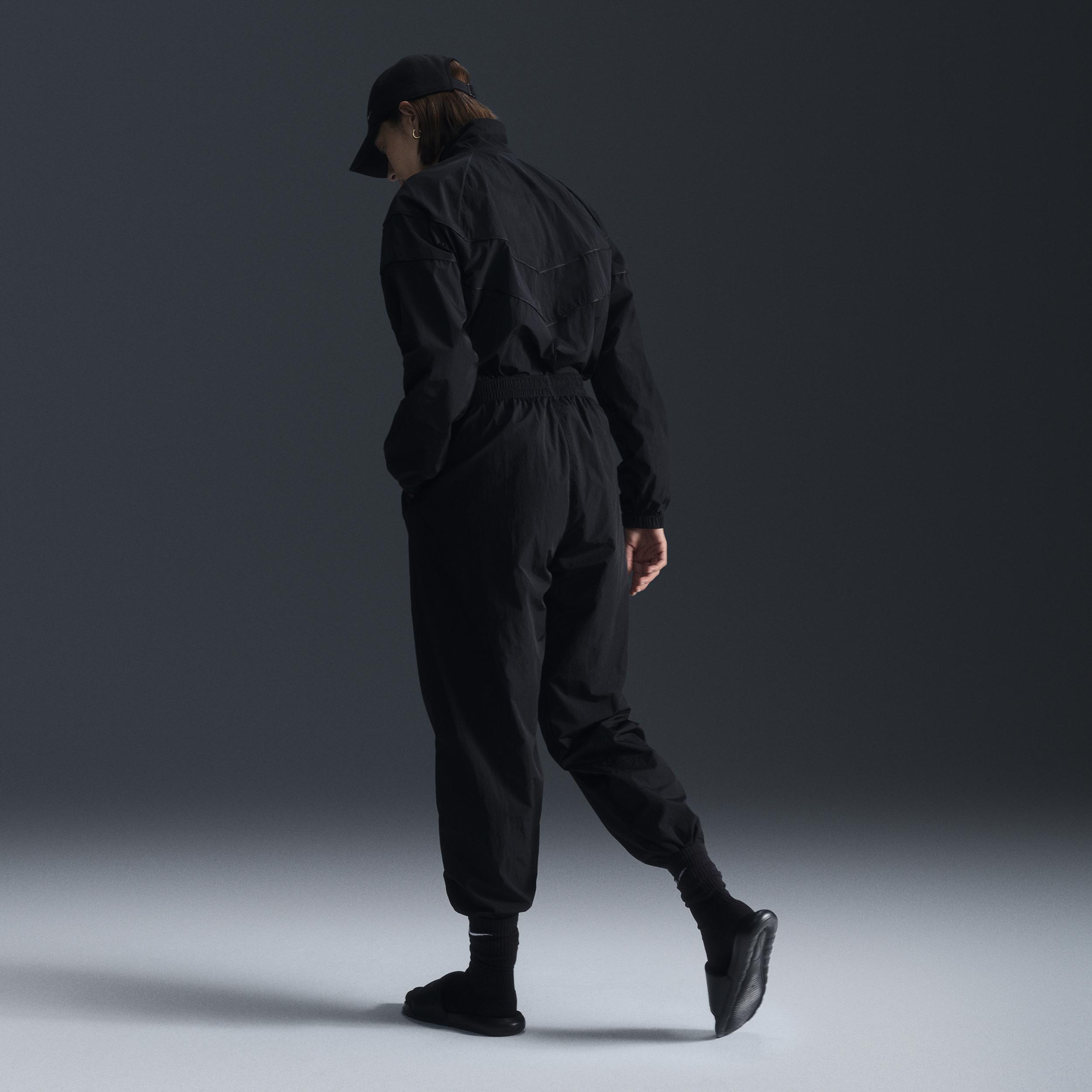 Nike Sportswear Essential Women's Mid-Rise Oversized Woven Joggers Product Image
