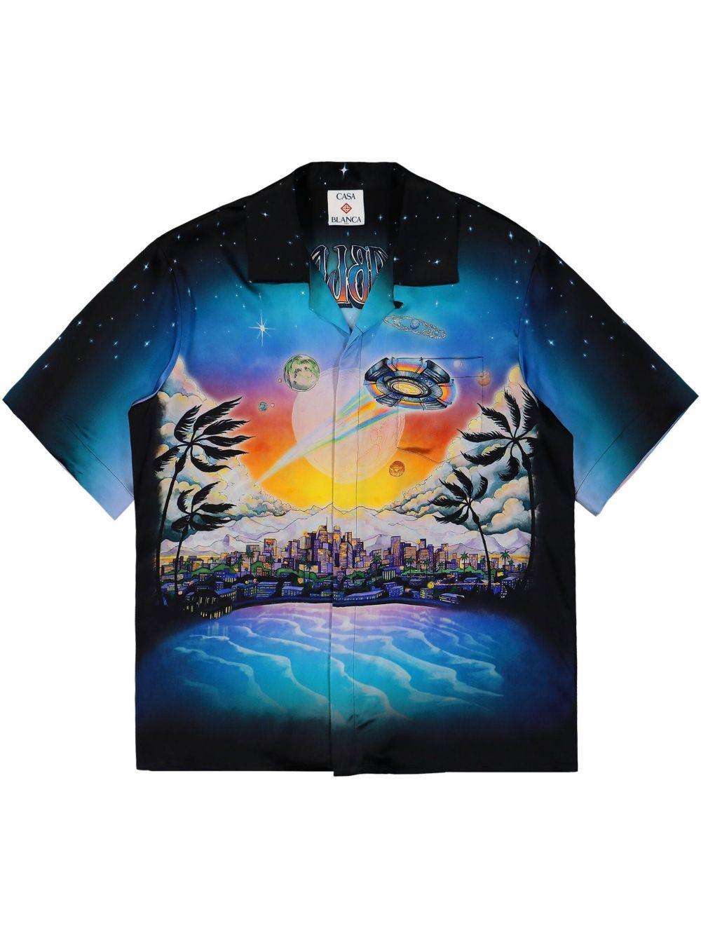 graphic-print shirt  Product Image