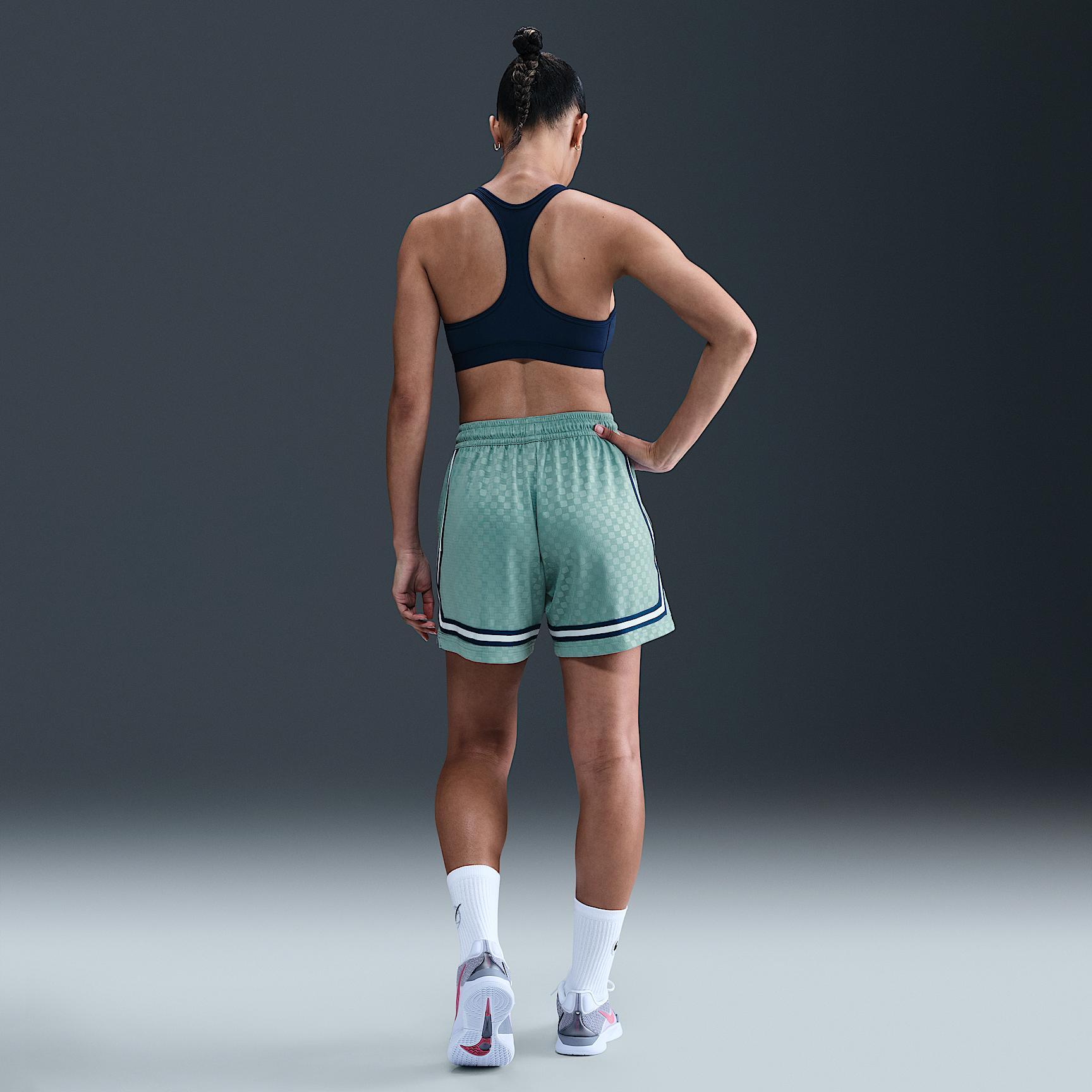 Nike Women's Crossover Dri-FIT Basketball Shorts Product Image