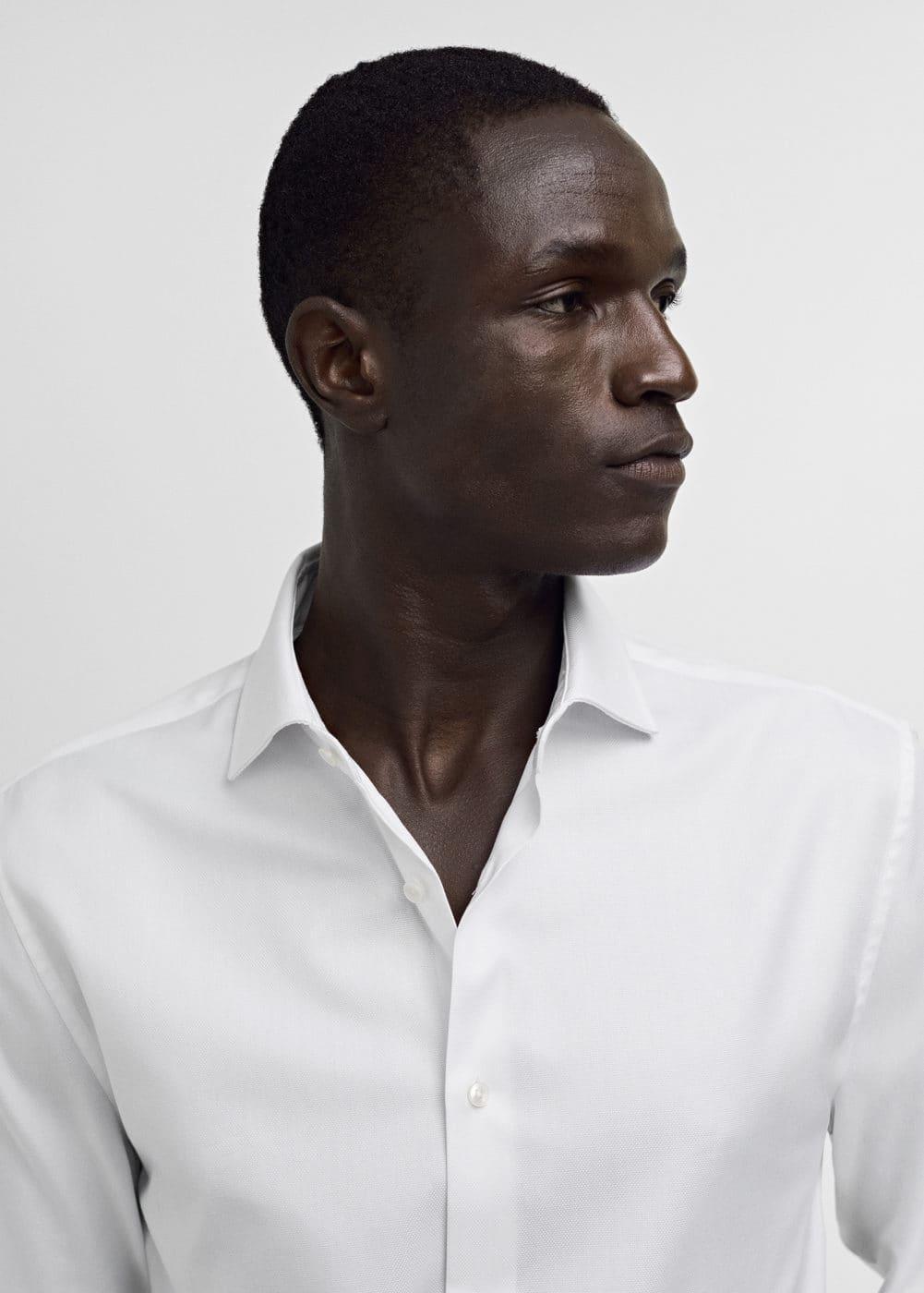 100% cotton slim-fit suit shirt - Men | MANGO USA Product Image