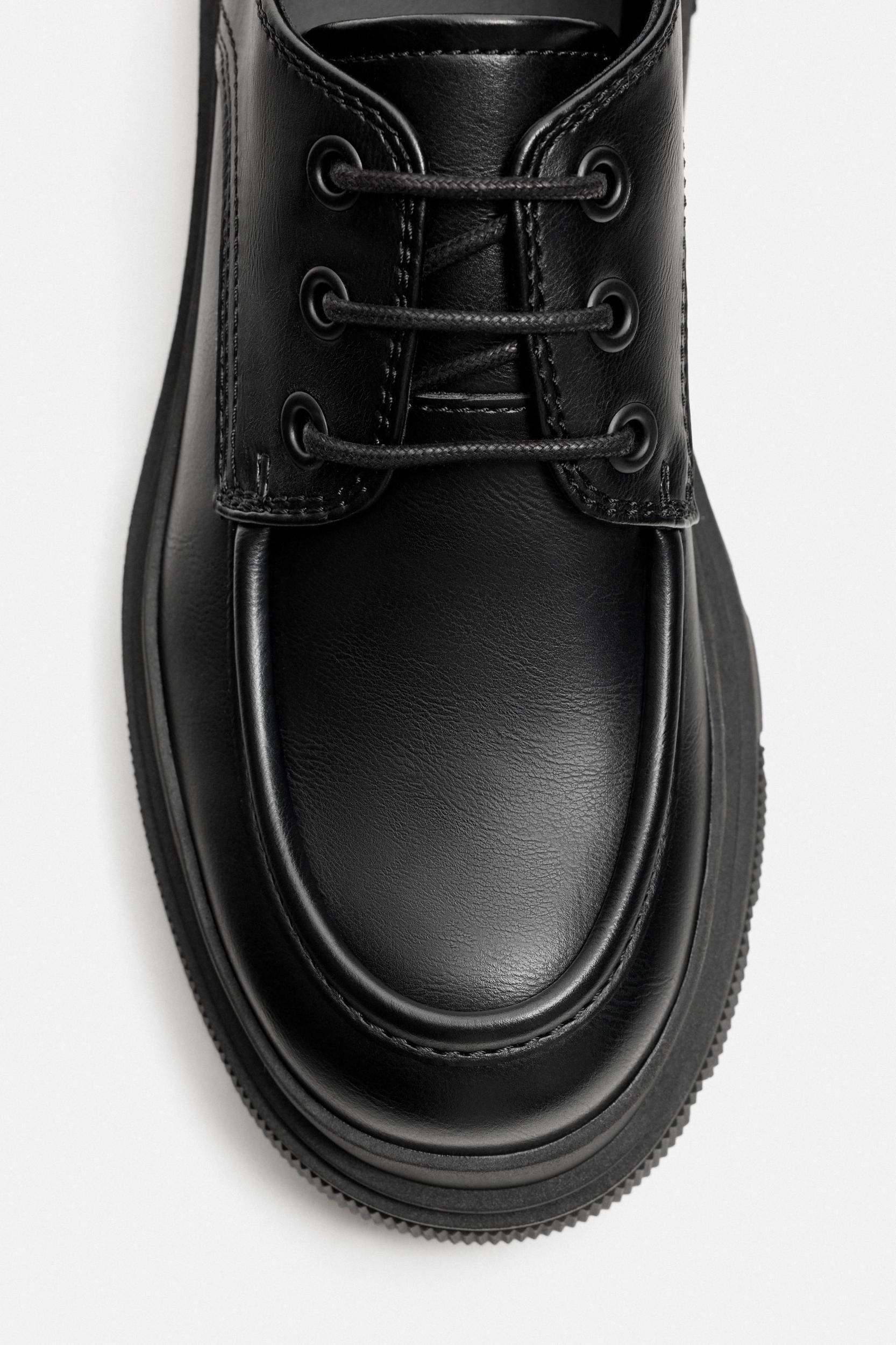 CHUNKY MOC TOE SHOES Product Image