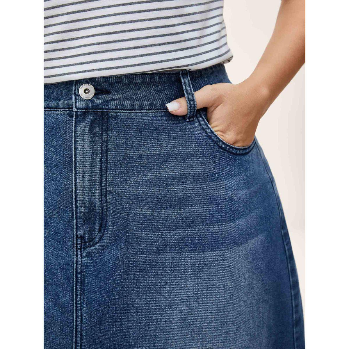 Plus Size A-Line Midi Denim Skirt Women Midblue Everyday-Casual No stretch Medium Wash 24/3X Slanted pocket Denim Skirts BloomChic Product Image