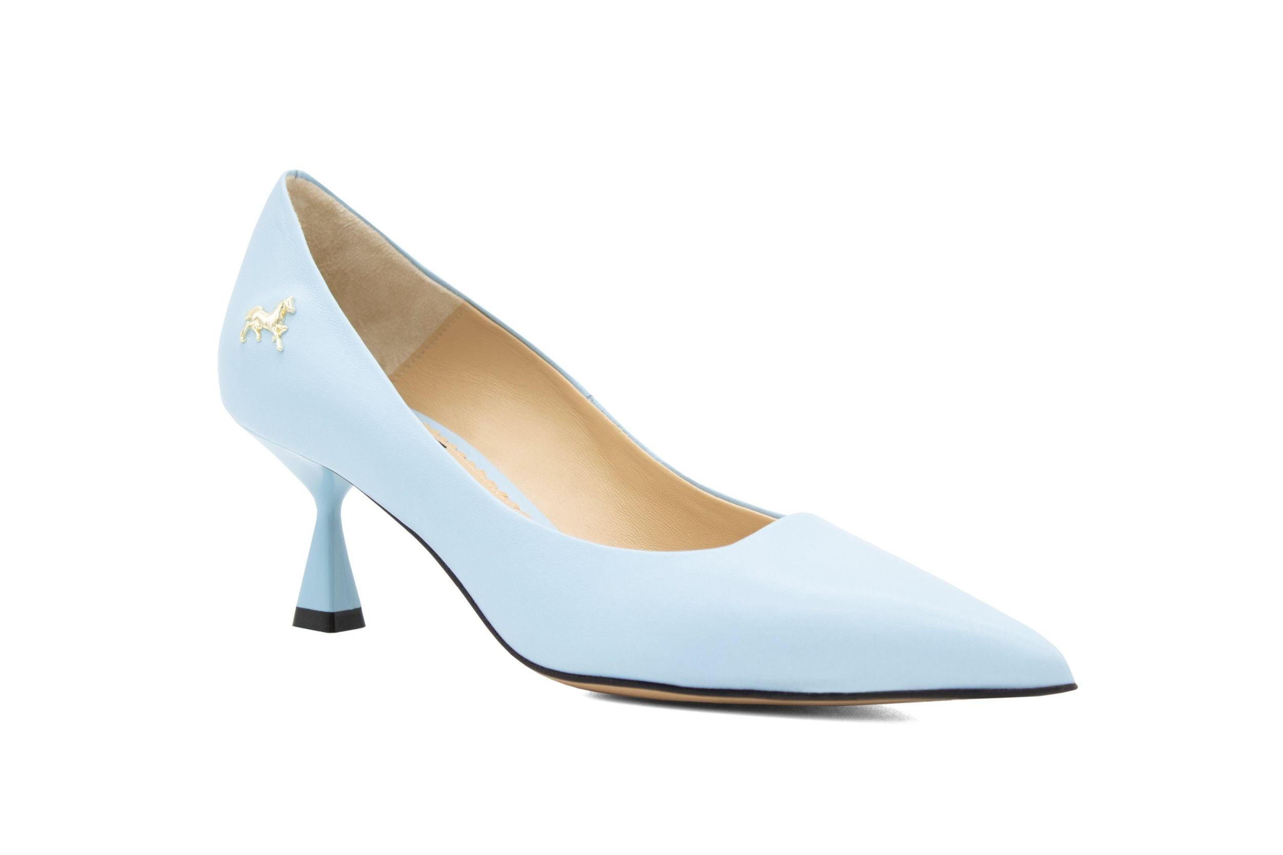 Be Loved Low Heel Pump Female Product Image