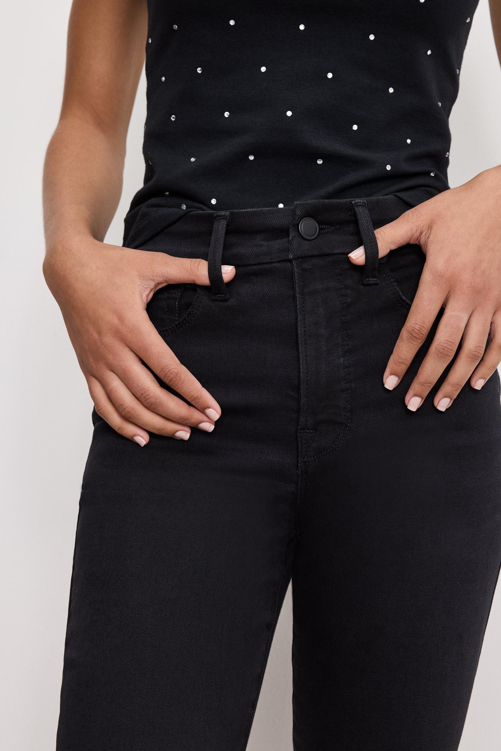 SOFT-TECH GOOD CLASSIC SLIM STRAIGHT JEANS | BLACK361 Product Image